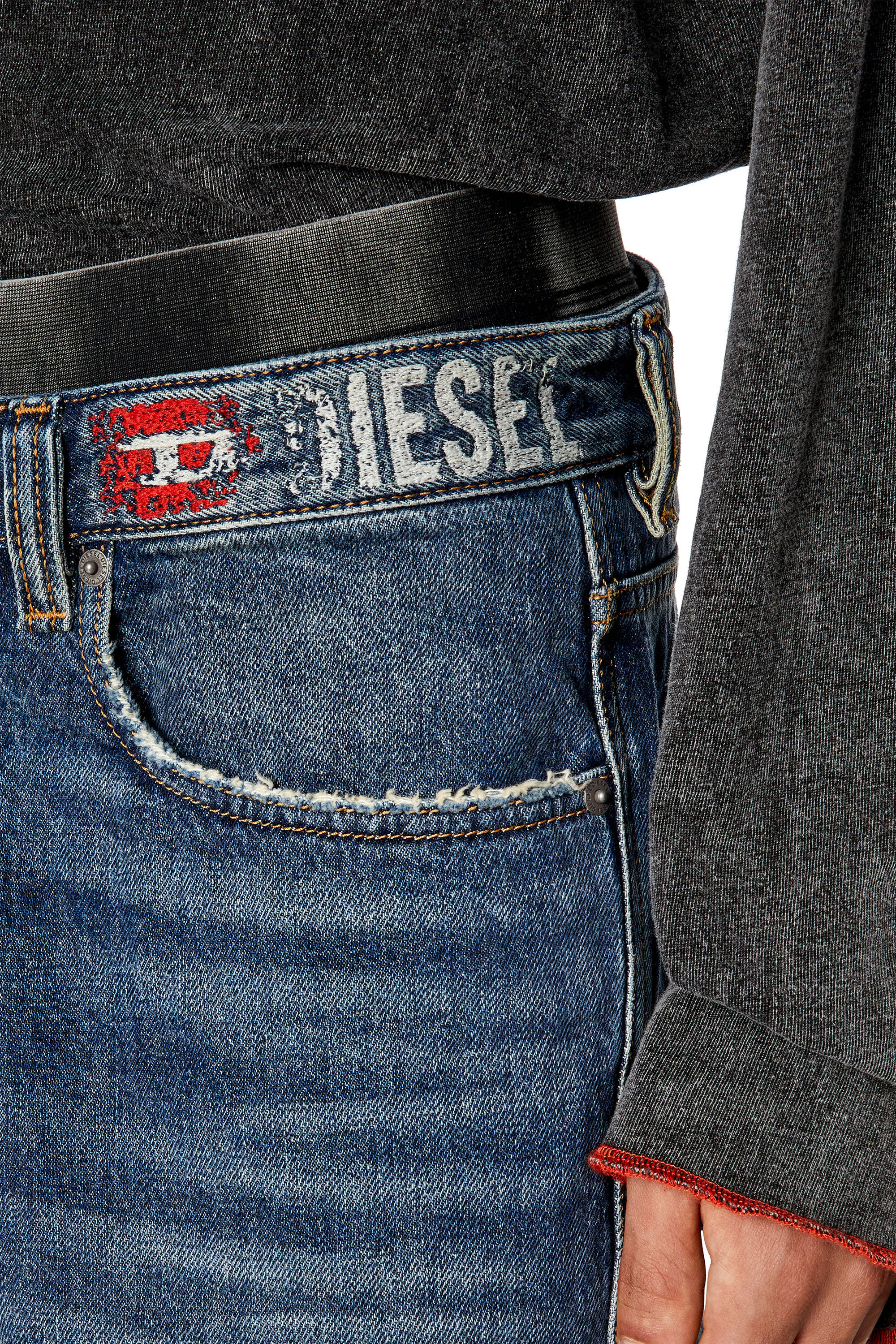 Diesel - Straight Jeans 2010 D-Macs 09H02, ミディアムブルー - Image 4