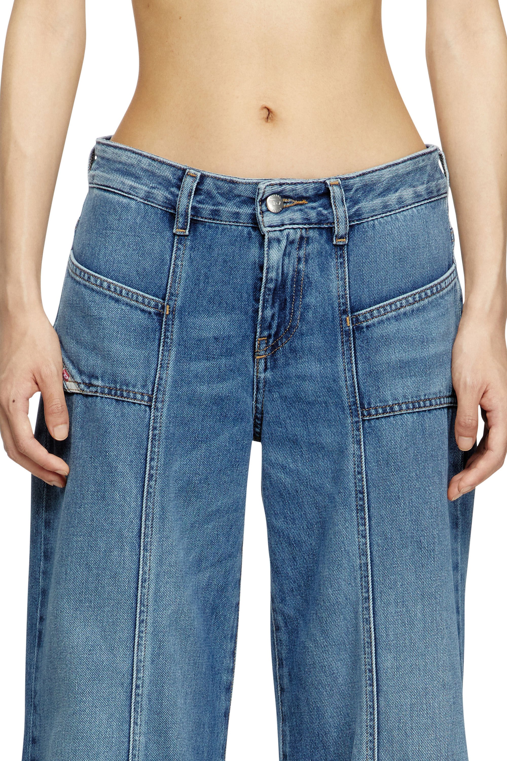 Diesel - Female's Flare Jeans D-Akii 09M56, ミディアムブルー - 5