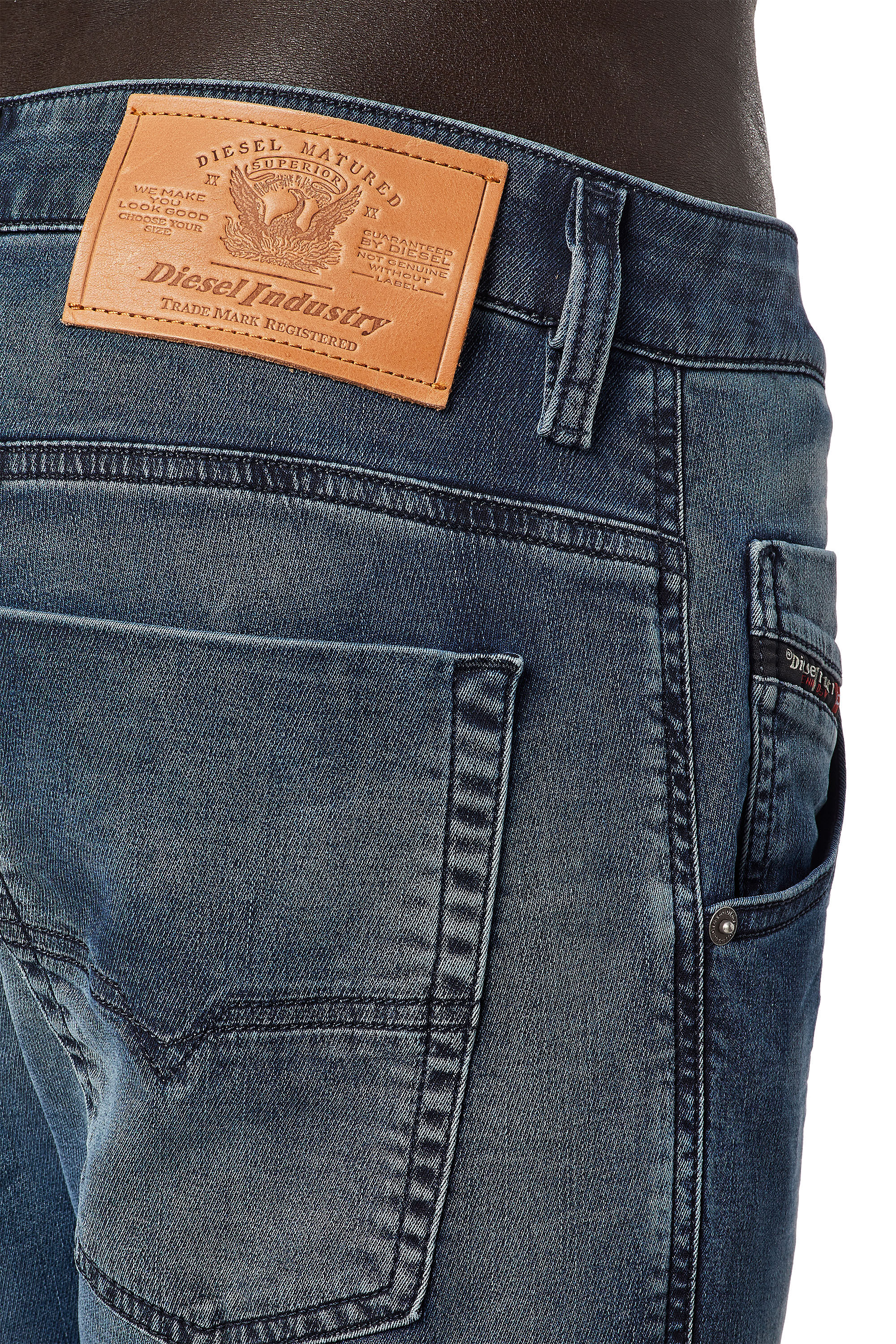 Krooley JoggJeans® 069ZX MEN: テーパードダークブルーデニム 