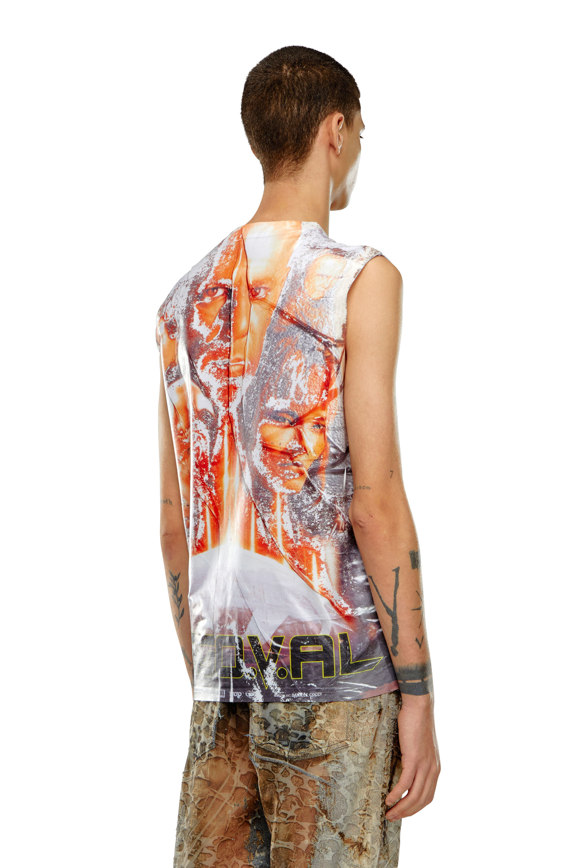 Diesel メンズ トップス T-BIRCO-P6 ディーゼル フィルム プリント シャイニー タンク トップ ｜ディーゼル（DIESEL ）公式オンラインストア