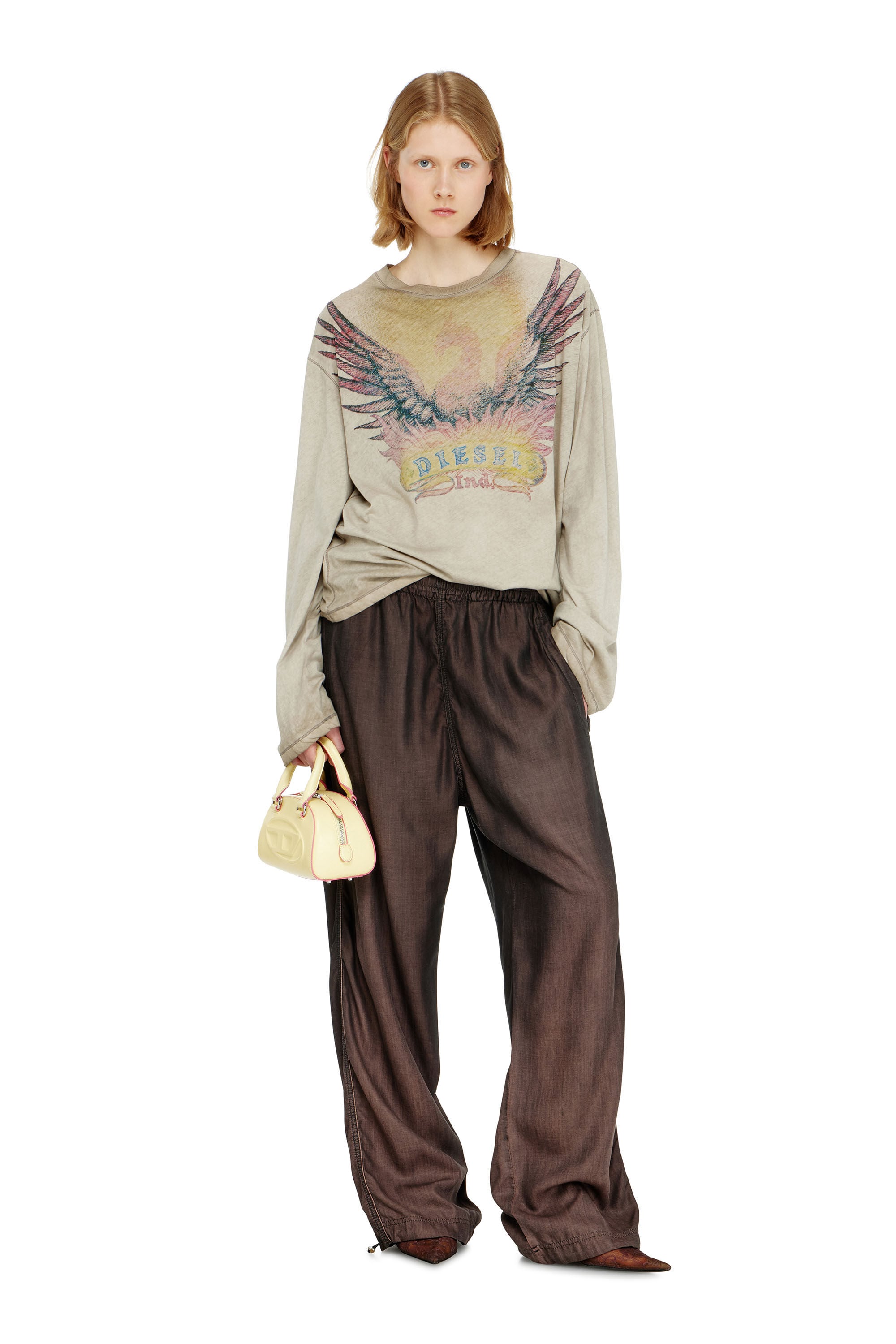 Diesel - T-HILARY-LS-AA2, Female's 長袖Tシャツ in null - 1