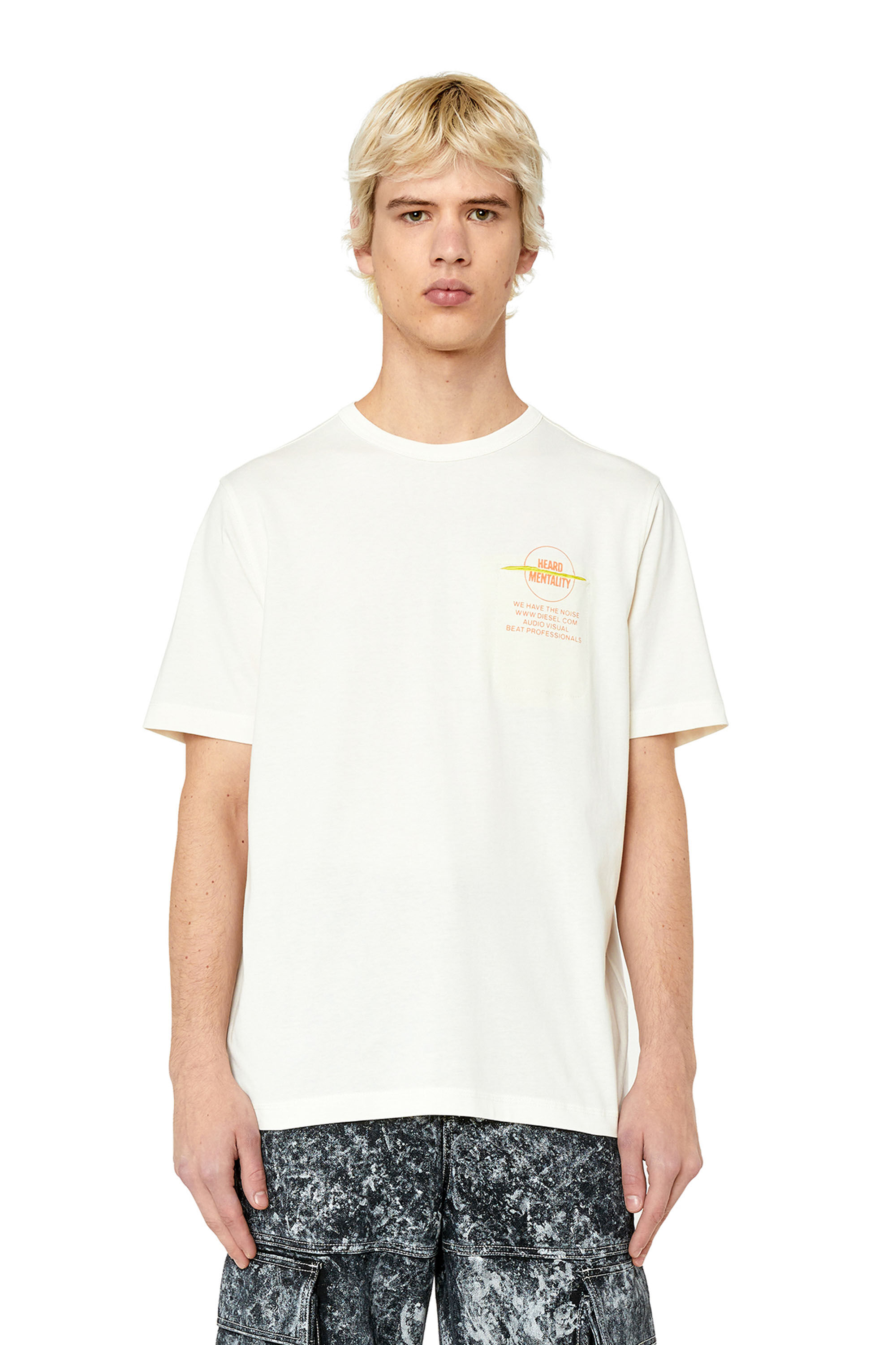 Diesel - T-POUCH, Male's Tシャツ ヨーク パフプリント バックプリント in ホワイト - 3