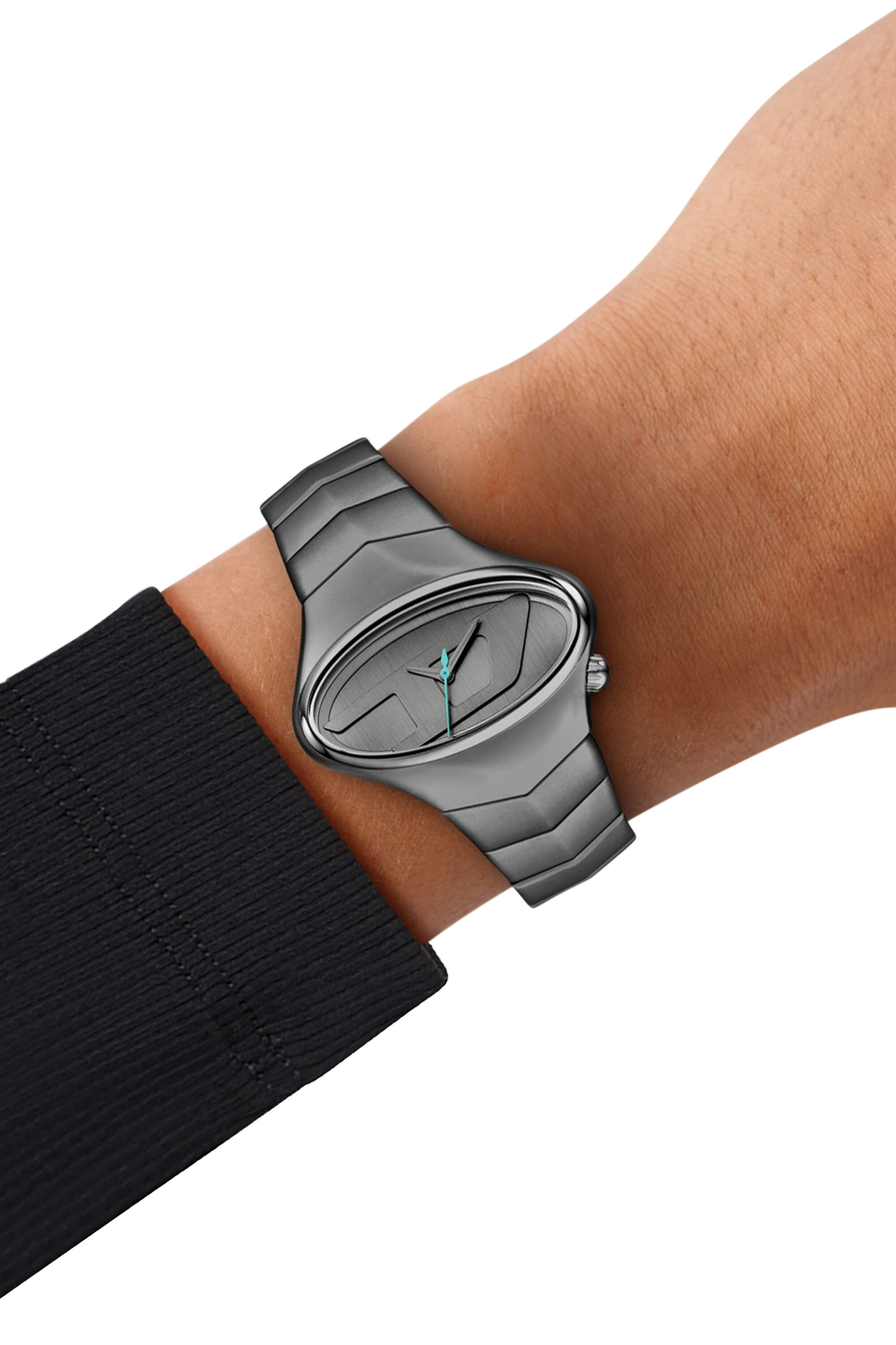 DZ2229 WATCH D-Rush gunmetal Stainless steel watch｜グレー｜メンズ