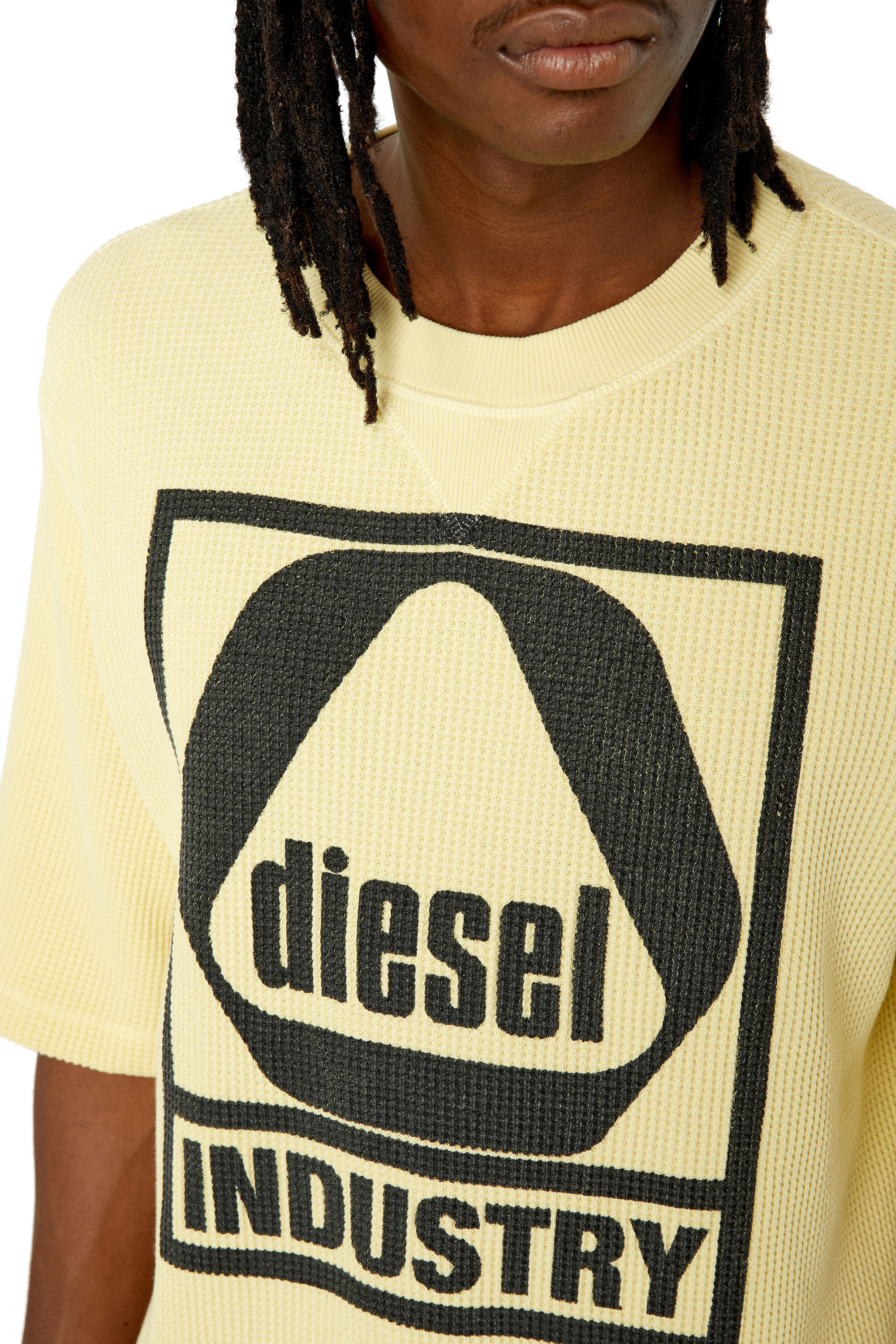 Diesel - S-COOLWAF, Male's スウェット 半袖  ルーズフィット in Yellow - 4