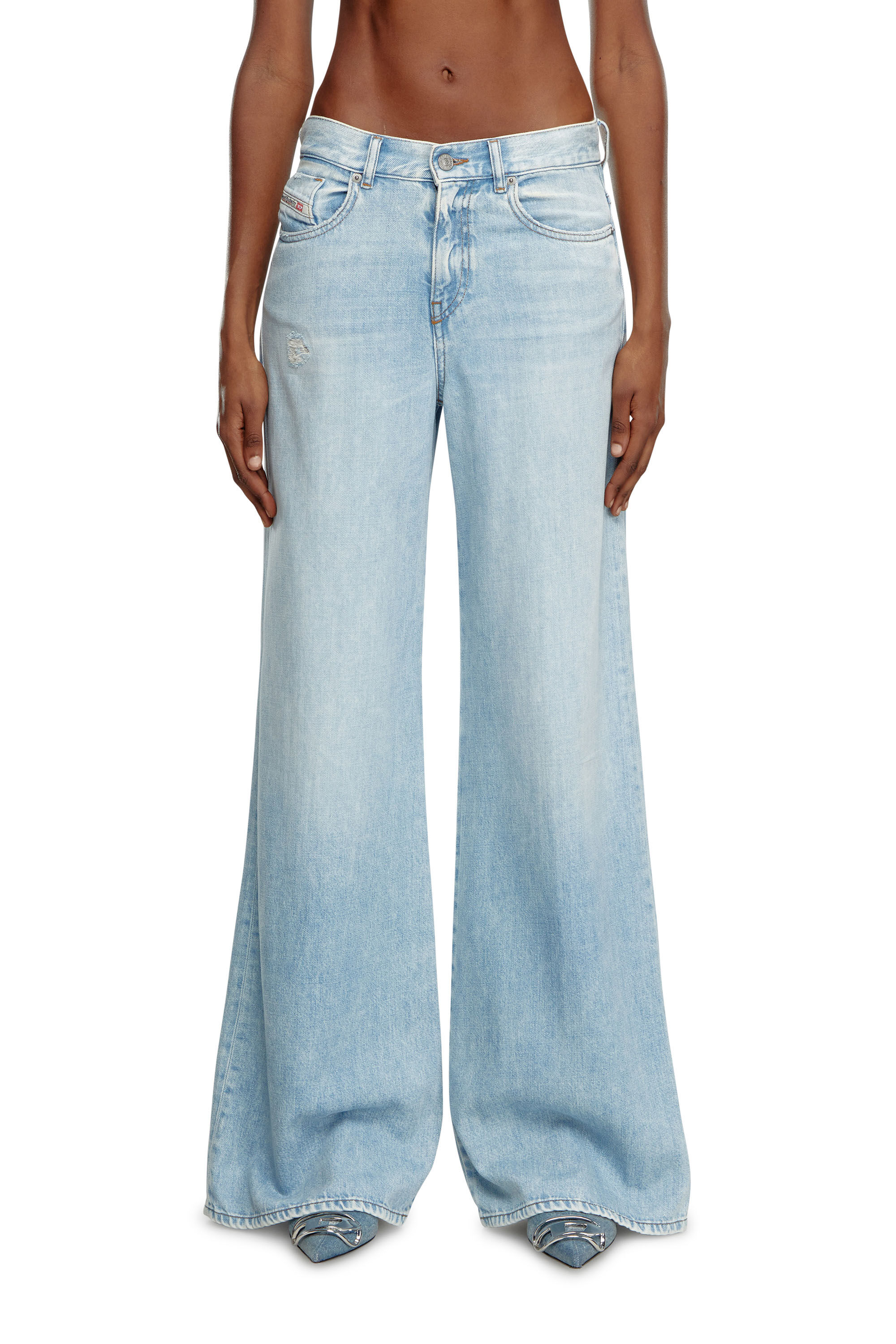 Diesel - Female's Flare Jeans 1978 D-Akemi 068MQ, ライトブルー - 3