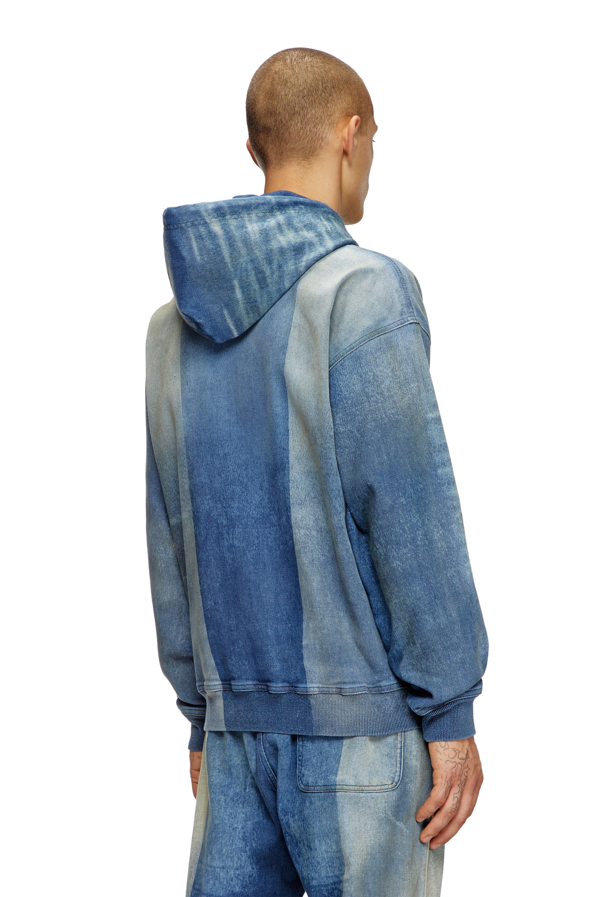 Diesel - D-UM-RIB-FSF TRACK, Unisex's Hoodie in Track Denim with solarised folds in ミディアムブルー - 5