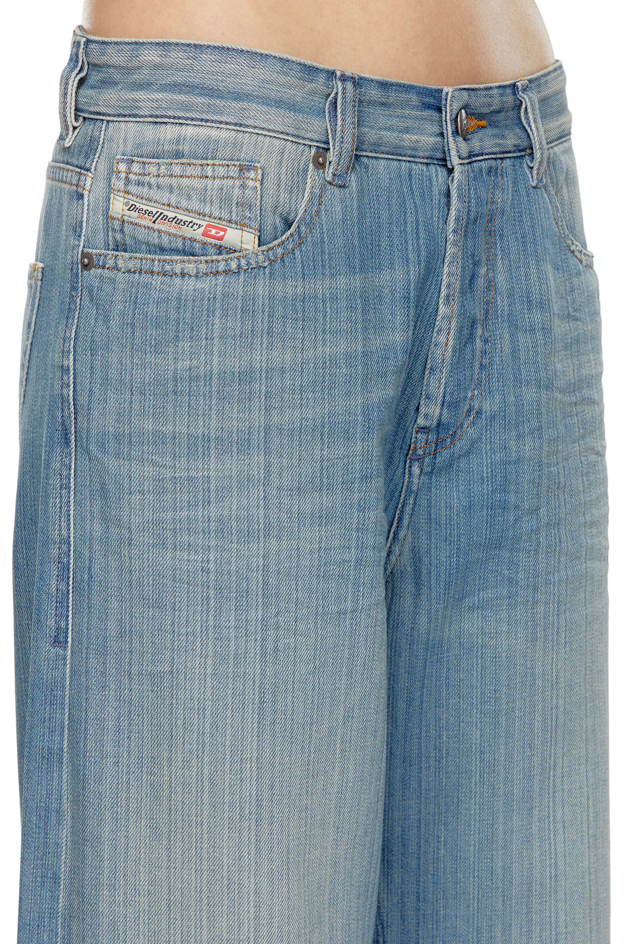 Diesel - Female's Relaxed Jeans 1996 D-Sire 09J87, ミディアムブルー - 5