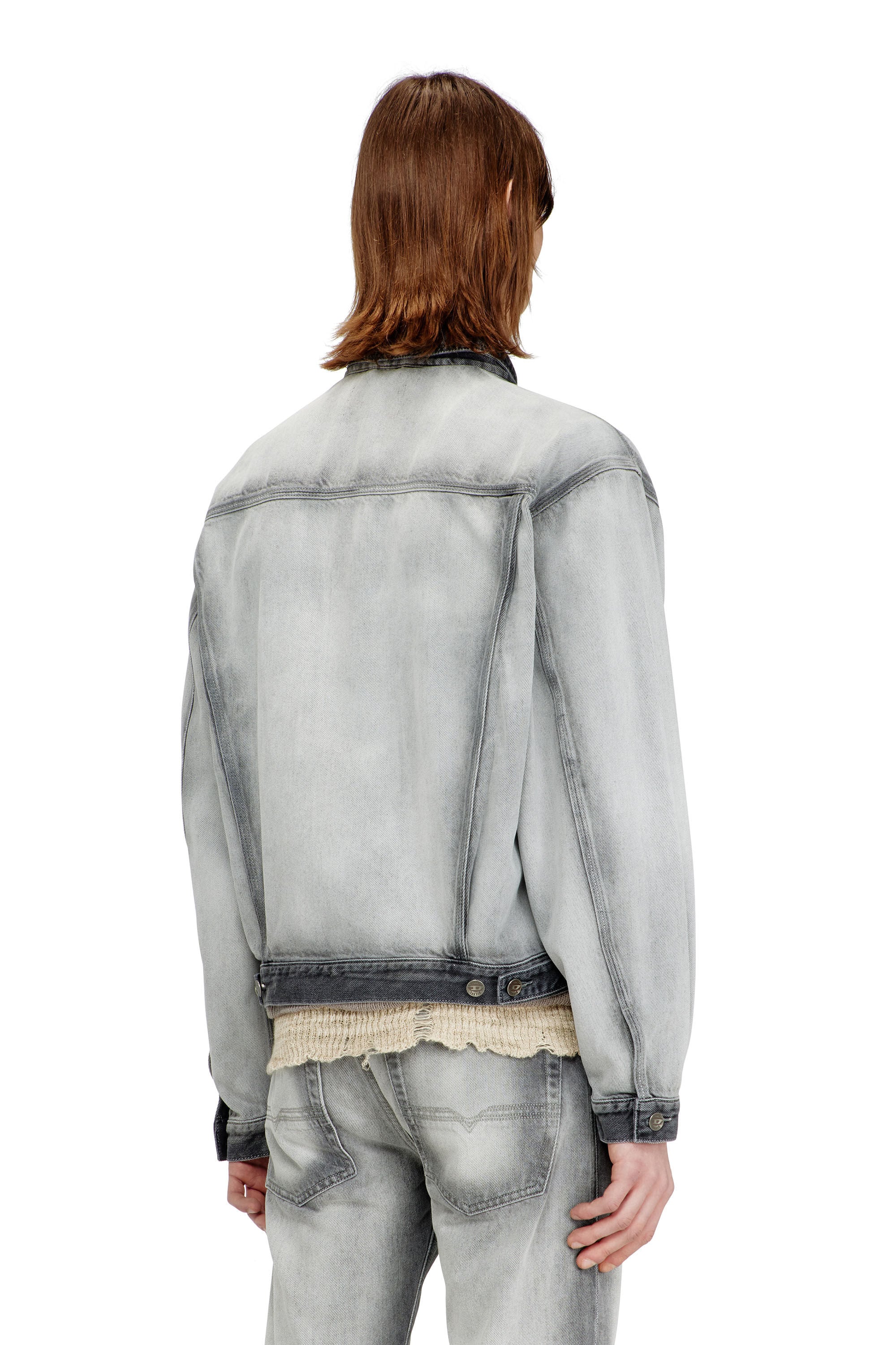 ほぼ未使用品 DIESEL Dロゴ シルバーMA1 スーパーストレッチ サテン D-DENVER-FSI Trucker jacket in soft skeleton denim｜グレー