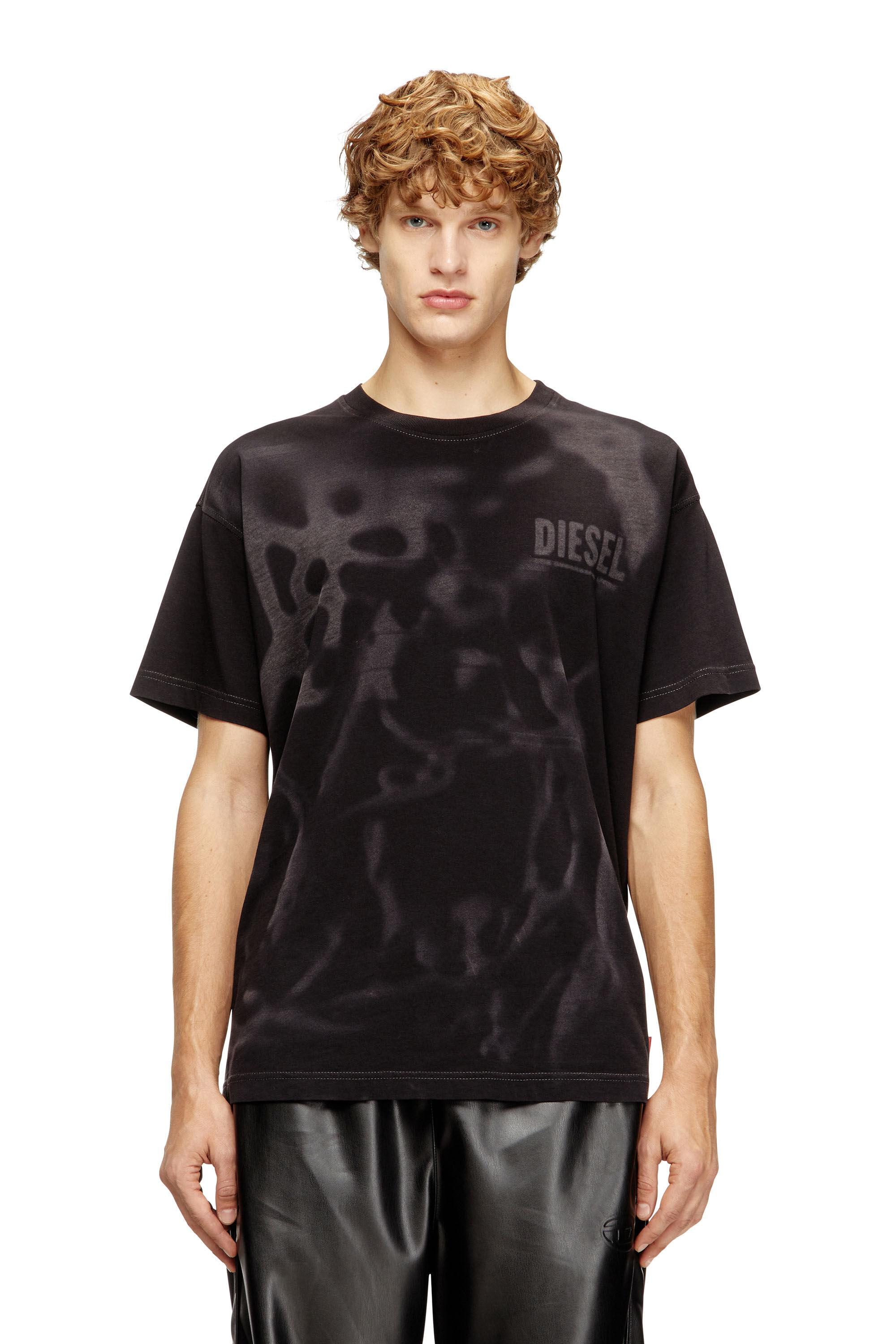 Diesel - T-NORM-V7, Male's Tシャツ in ブラック - 3