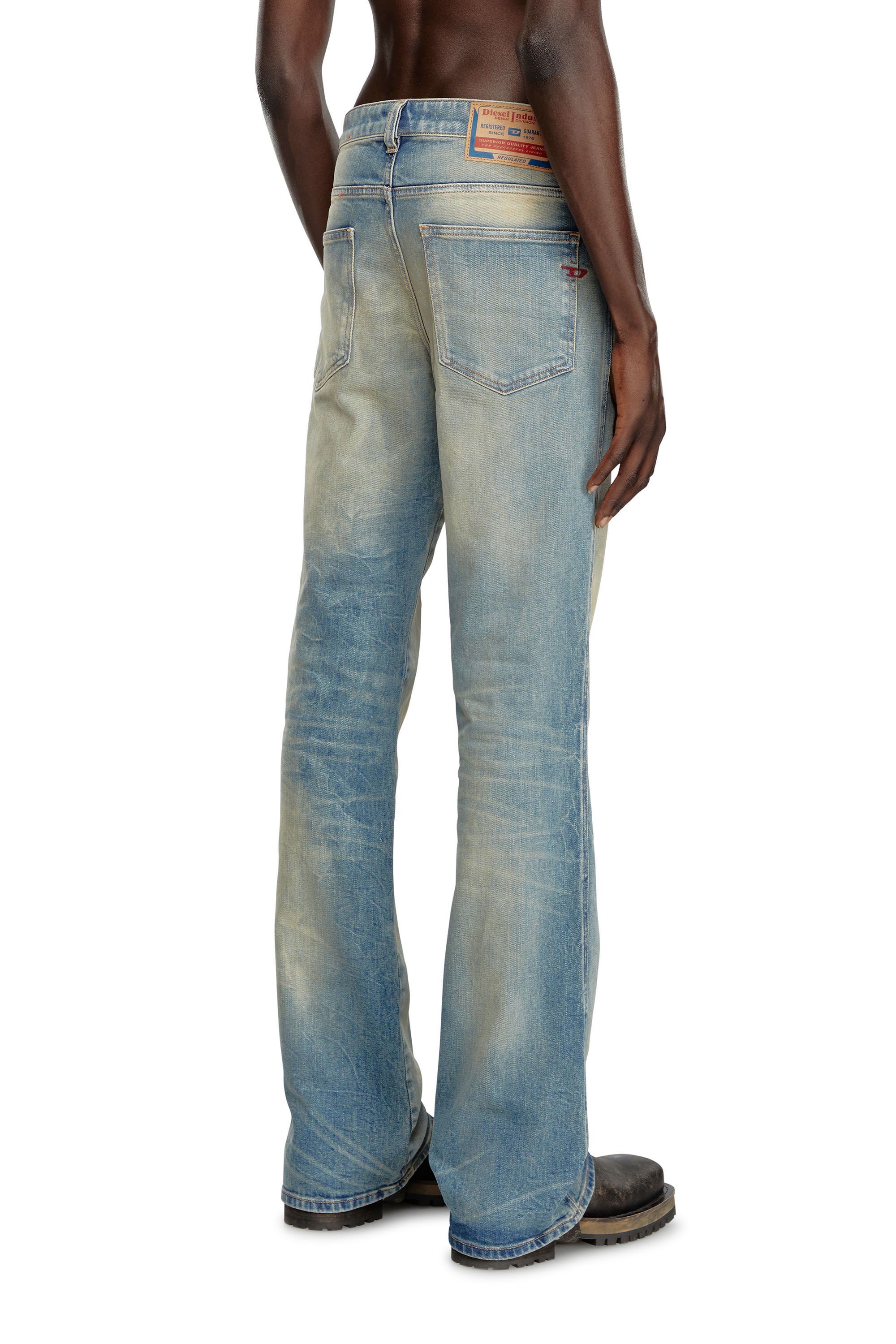 Diesel - Male's Bootcut Jeans 1998 D-Buck 09H78, ミディアムブルー - 5