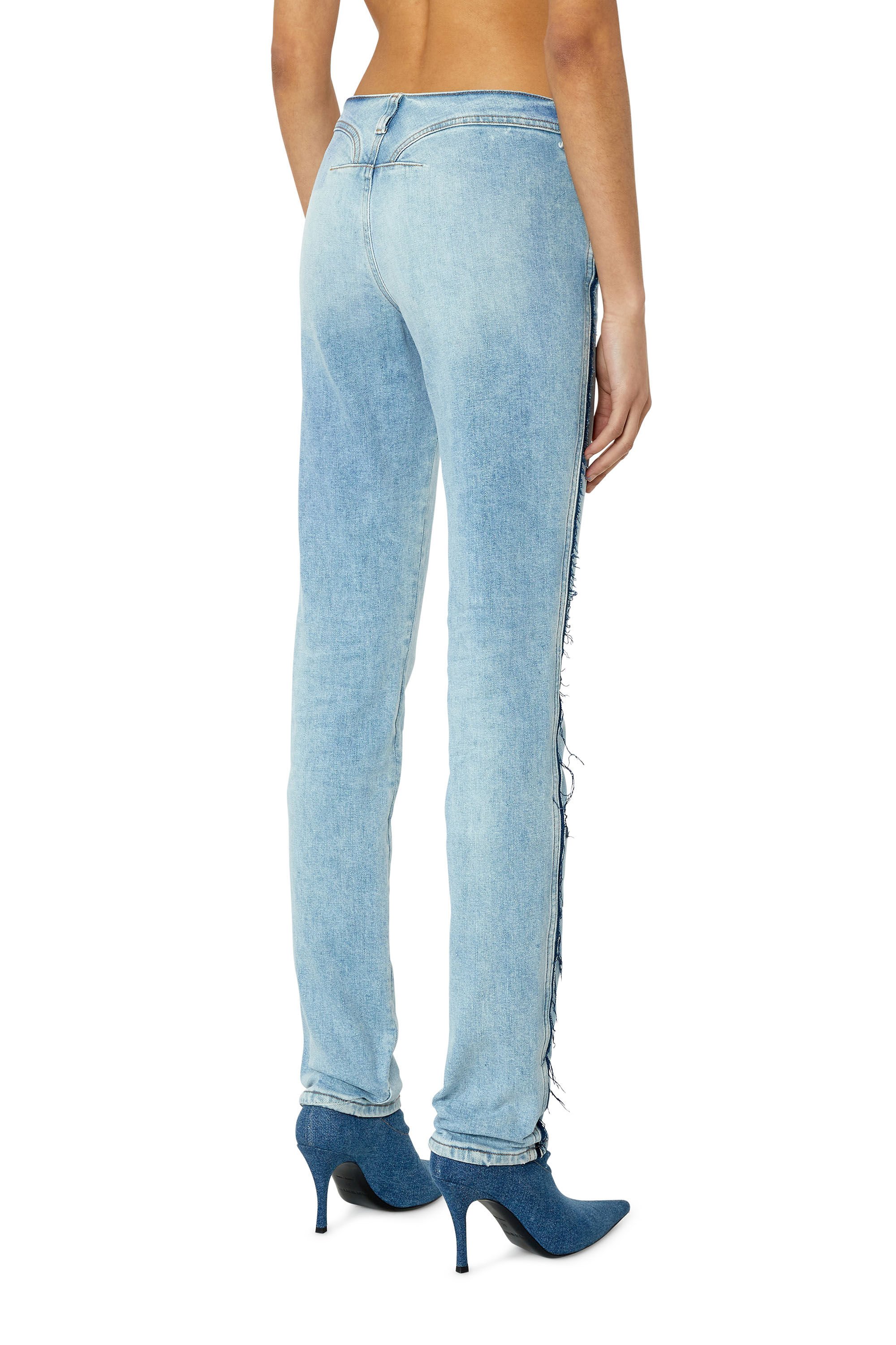 Diesel - Skinny Jeans D-Tail 09F41, Female's SS23  デニム スキニーフィット in ライトブルー - 5