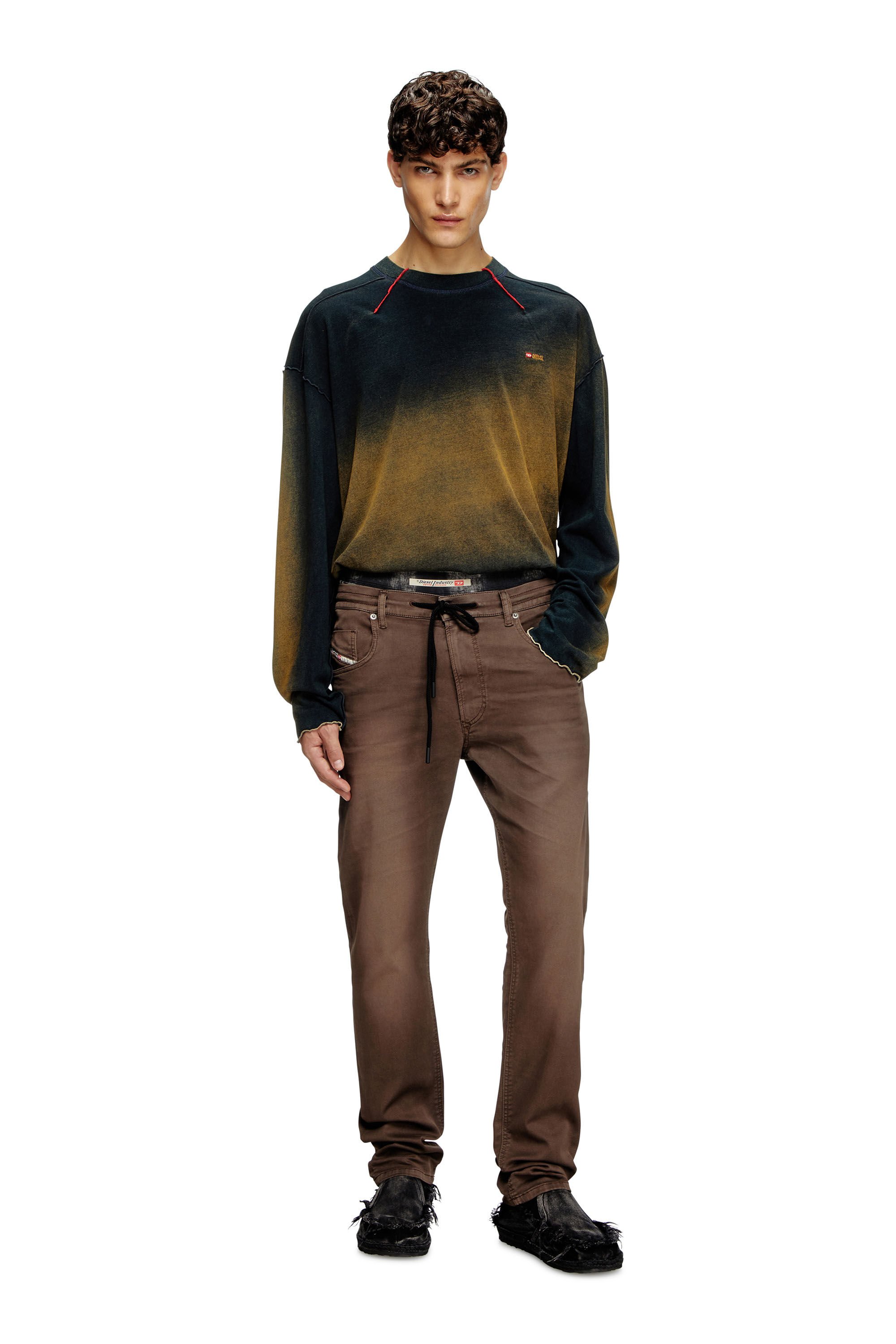 Diesel - Male's Regular 2030 D-Krooley Joggjeans® 0670M, Brown - 1