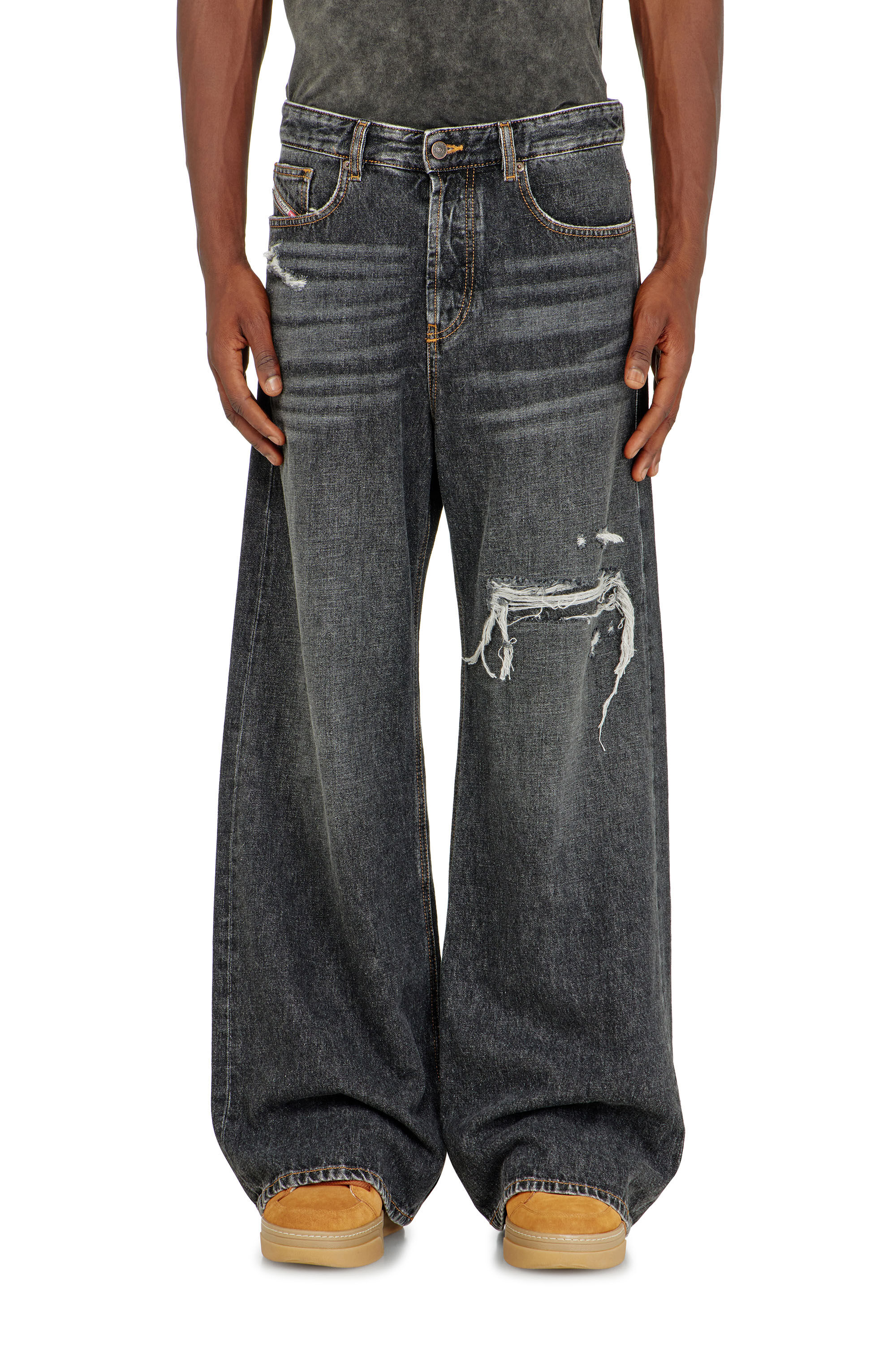 新品正規品 DIESEL D-RISE ルーズフィットジーンズ Relaxed Jeans ローウエスト D-Rise | ブラック/ ダークグレー