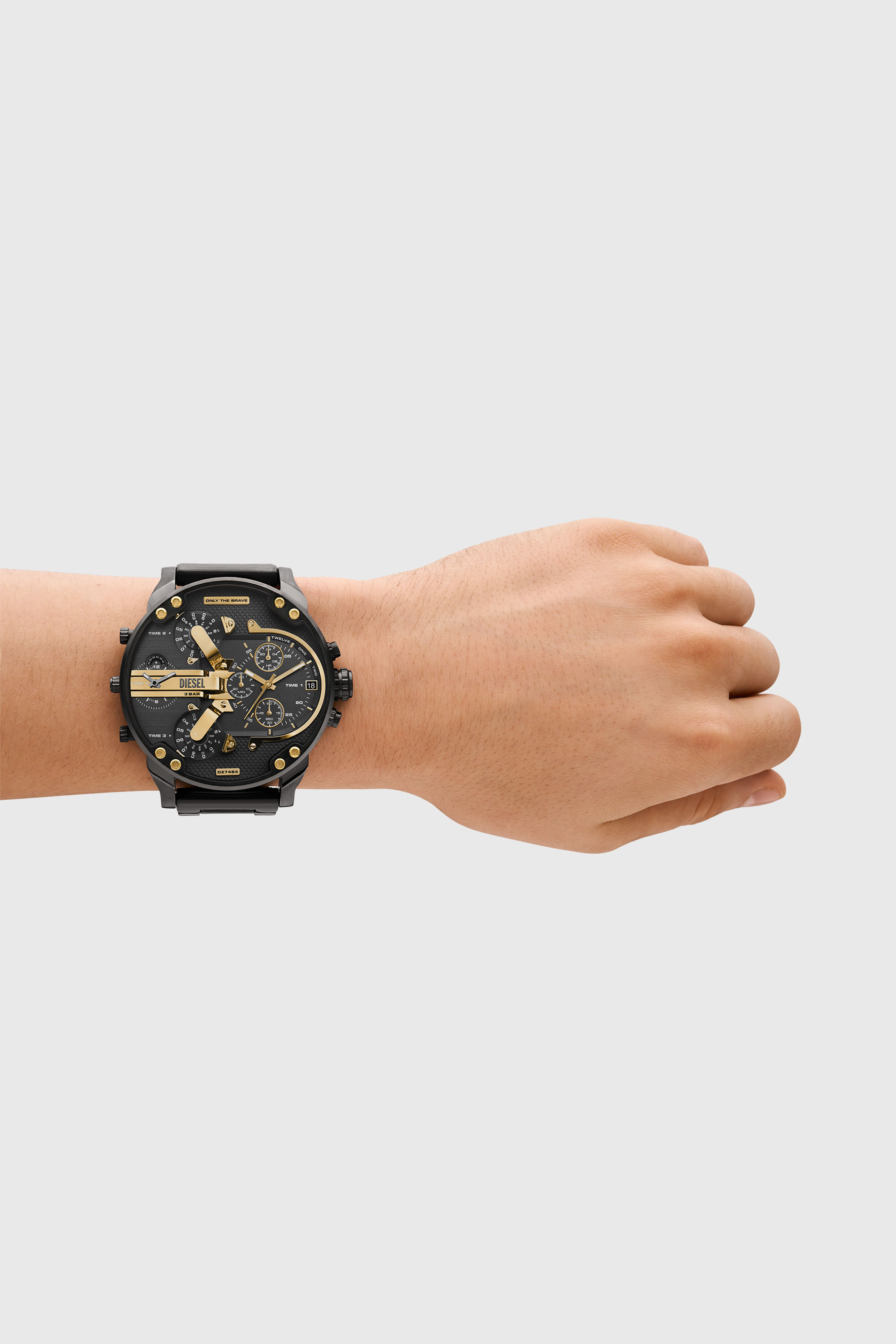 DZ7484 Mr. Daddy Two-Tone Stainless Steel Watch｜グレー｜メンズ