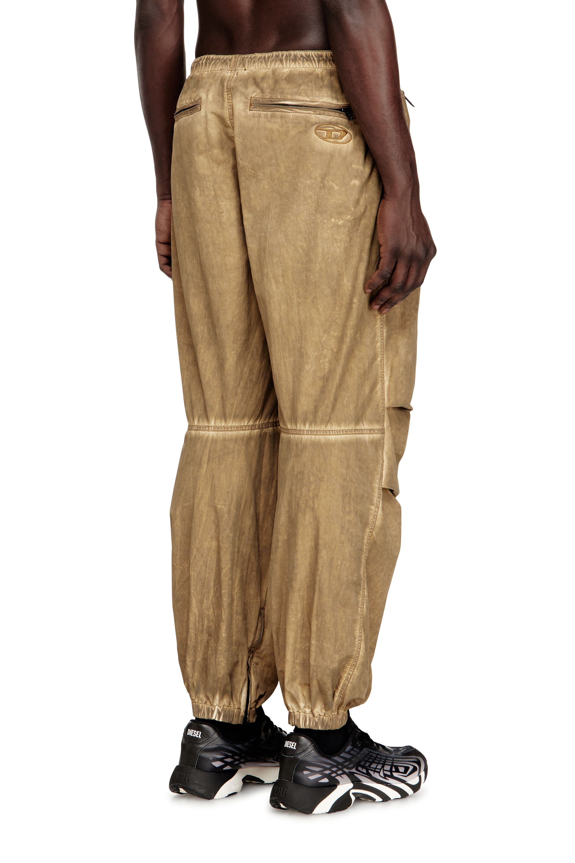 Diesel - P-STITCH-TREAT, Male's パンツ in ライトブラウン - 2