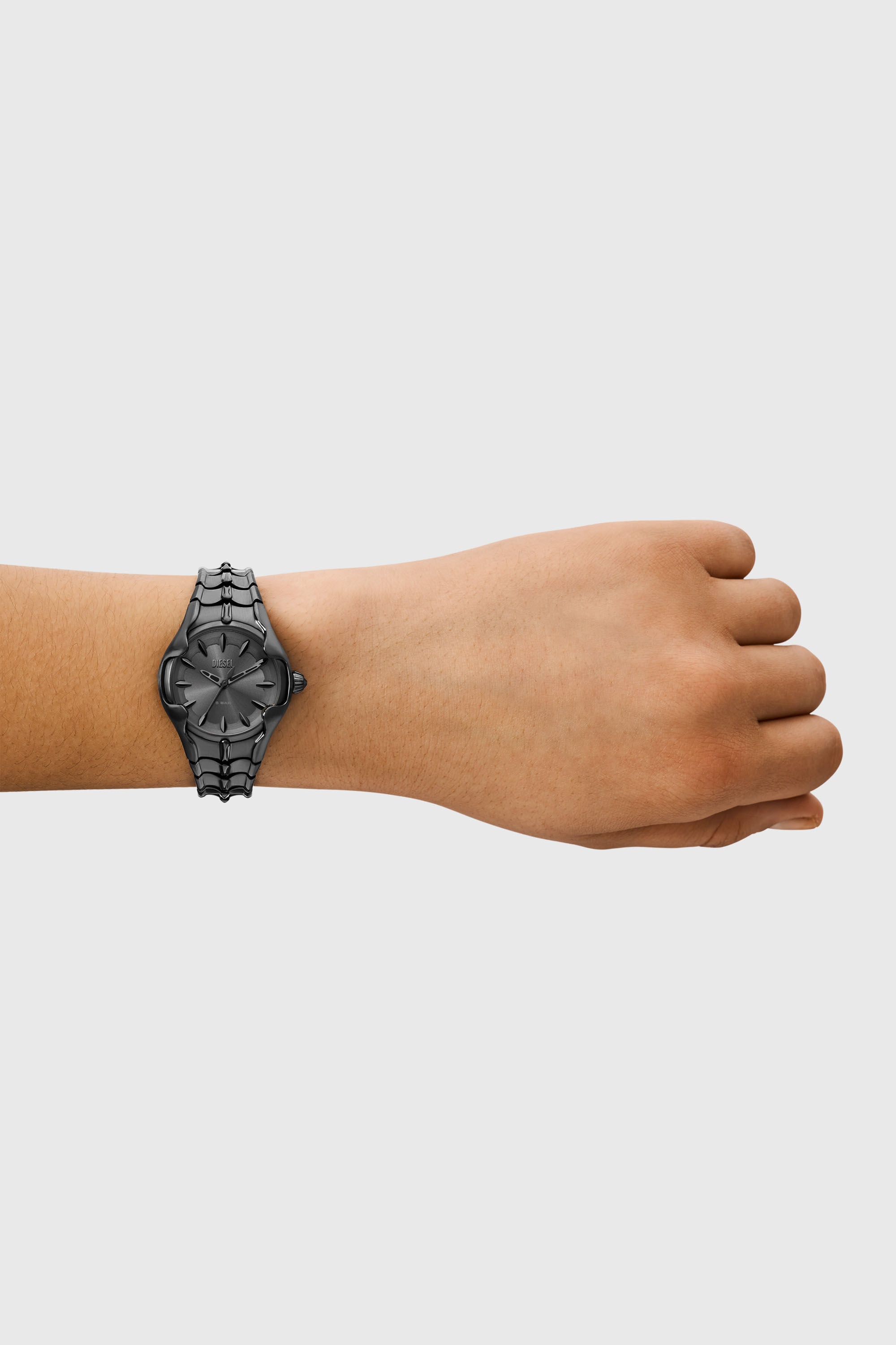 Diesel - DZ5603, Female's Vert three-hand gunmetal stainless steel watch in ダークグレー - 4
