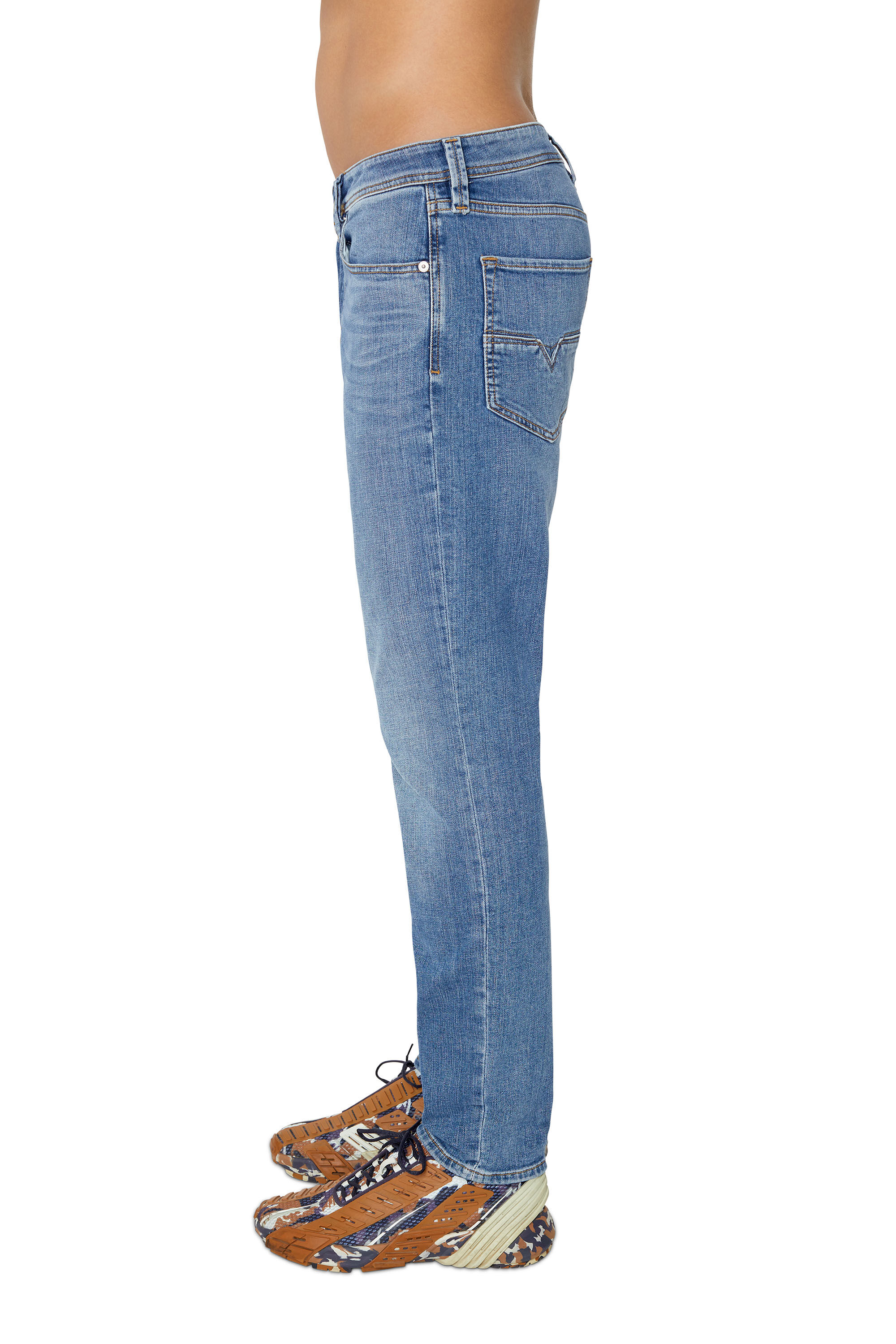 Diesel - Male's Tapered Jeans 1986 Larkee-Beex 009ZR, ミディアムブルー - 5