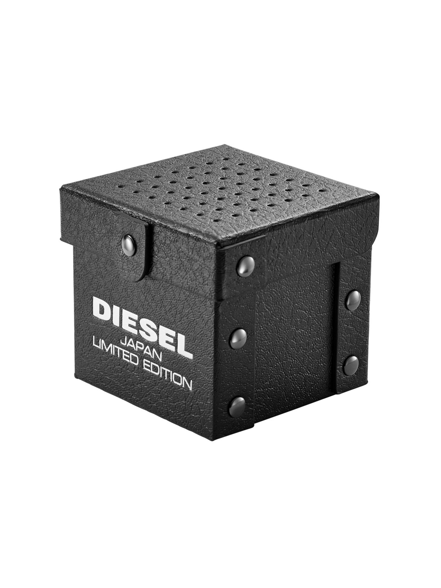 ロ*ー様 ディーゼル(クリーニング済) DZ1791