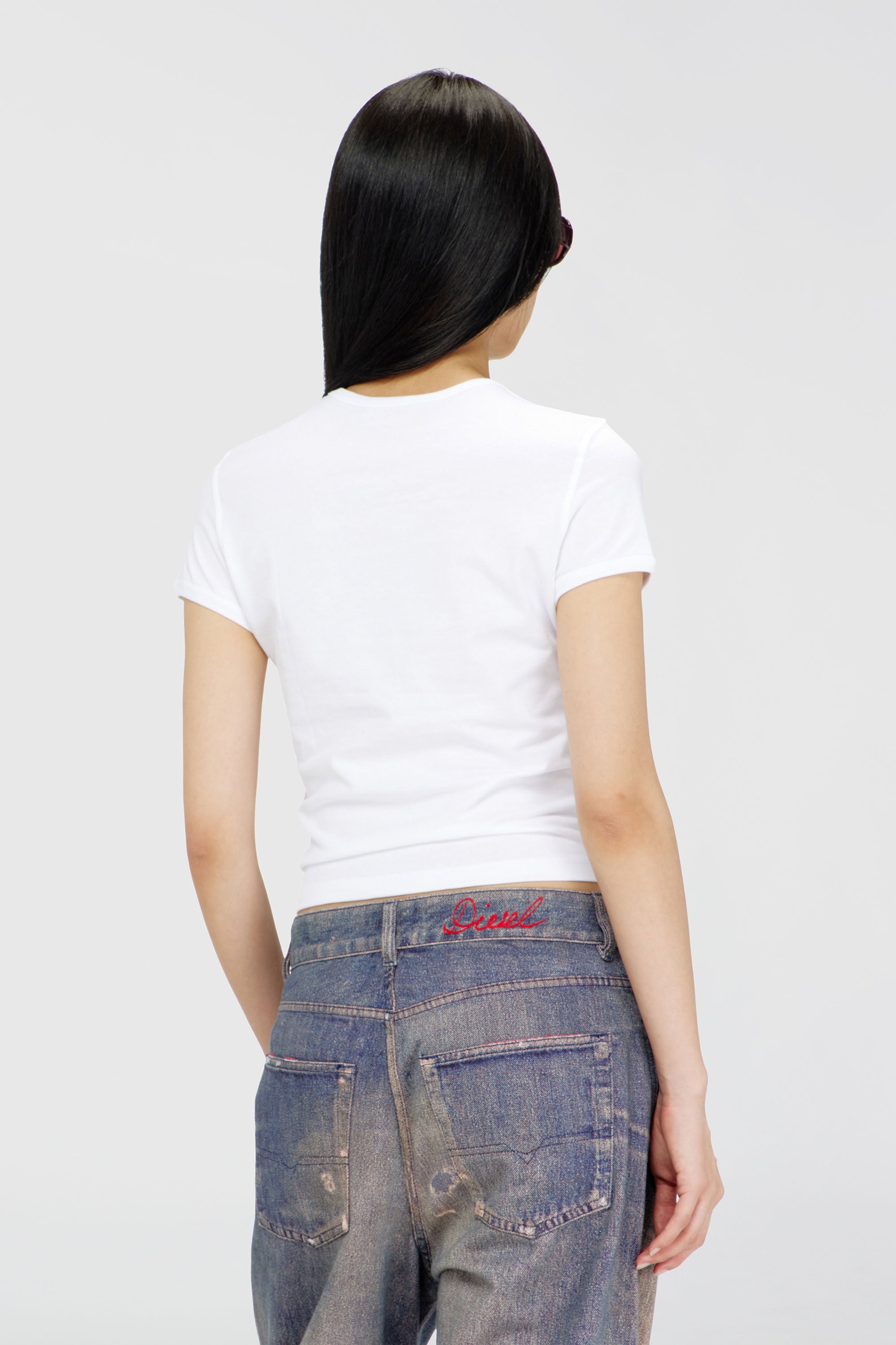 Diesel - T-UNCUTIE-LONG-OD-Q1, Female's Tシャツ in ホワイト - 4
