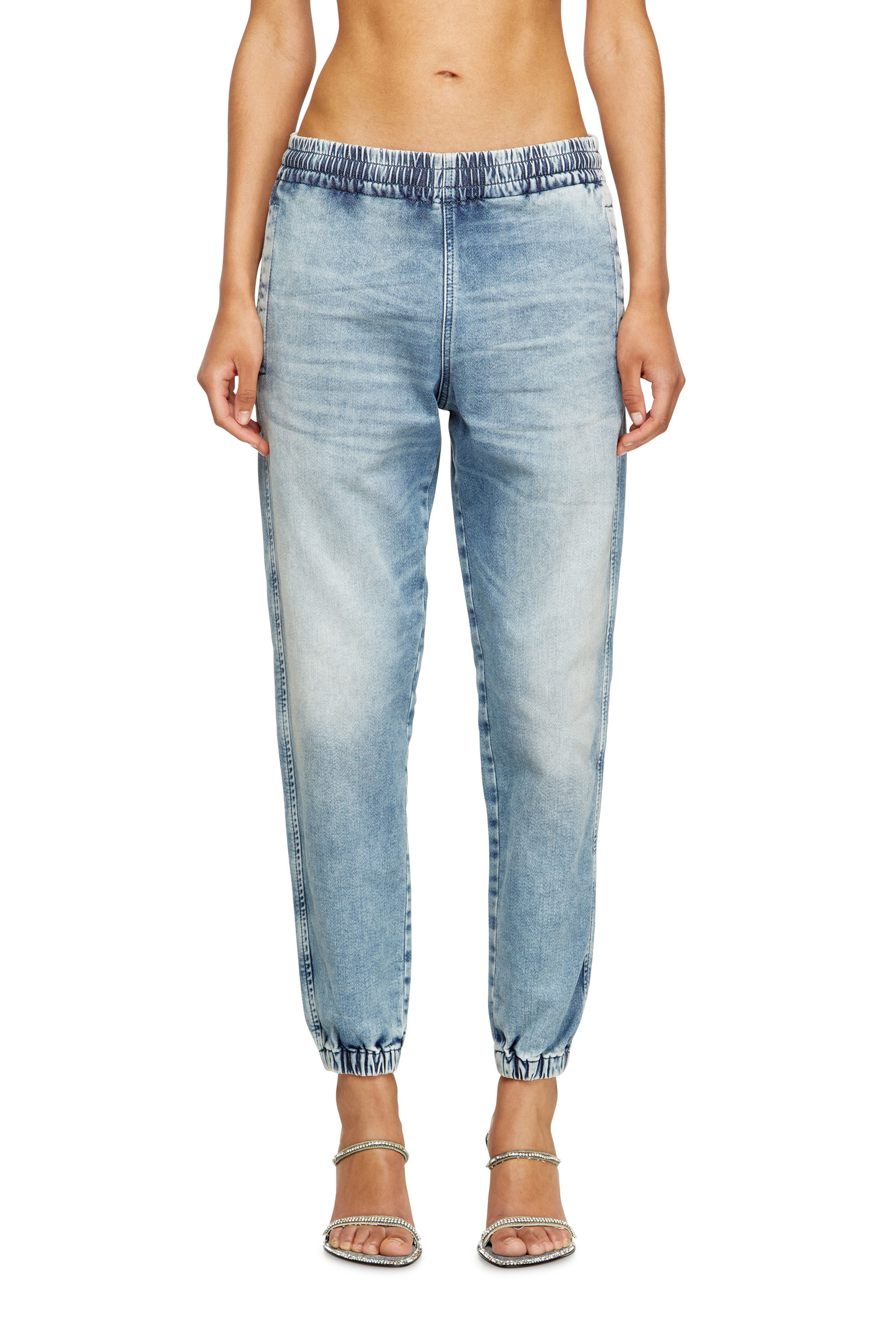 国内直営【DIESEL】slim d-labb track denim 09m32 デニムパンツ スリム D-Labb Track denim | ライトブルー | ウィメンズ | DIESEL