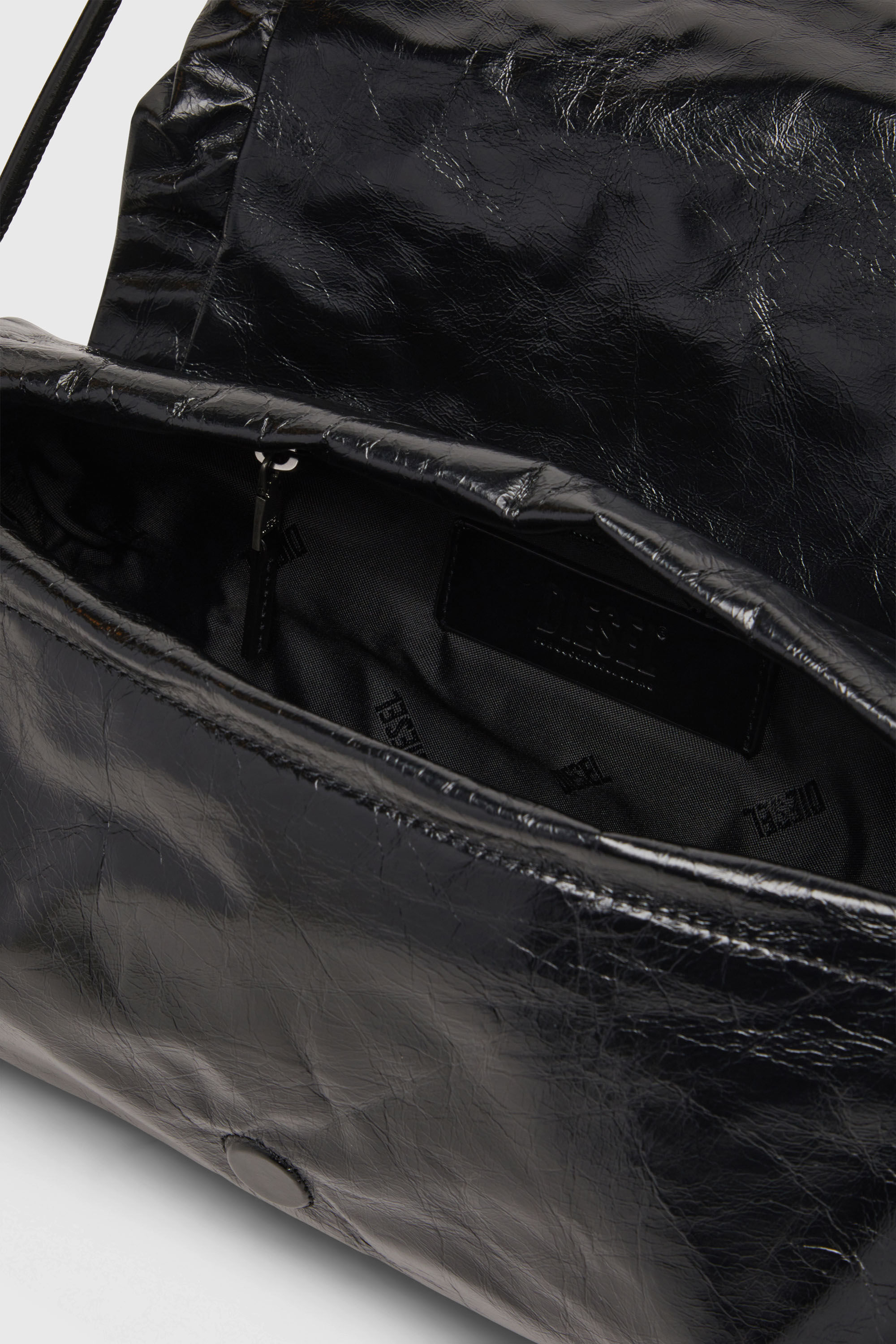 Diesel - SCRUNCH-D SHOULDER M, Female's ショルダーバッグ in ブラック - 5