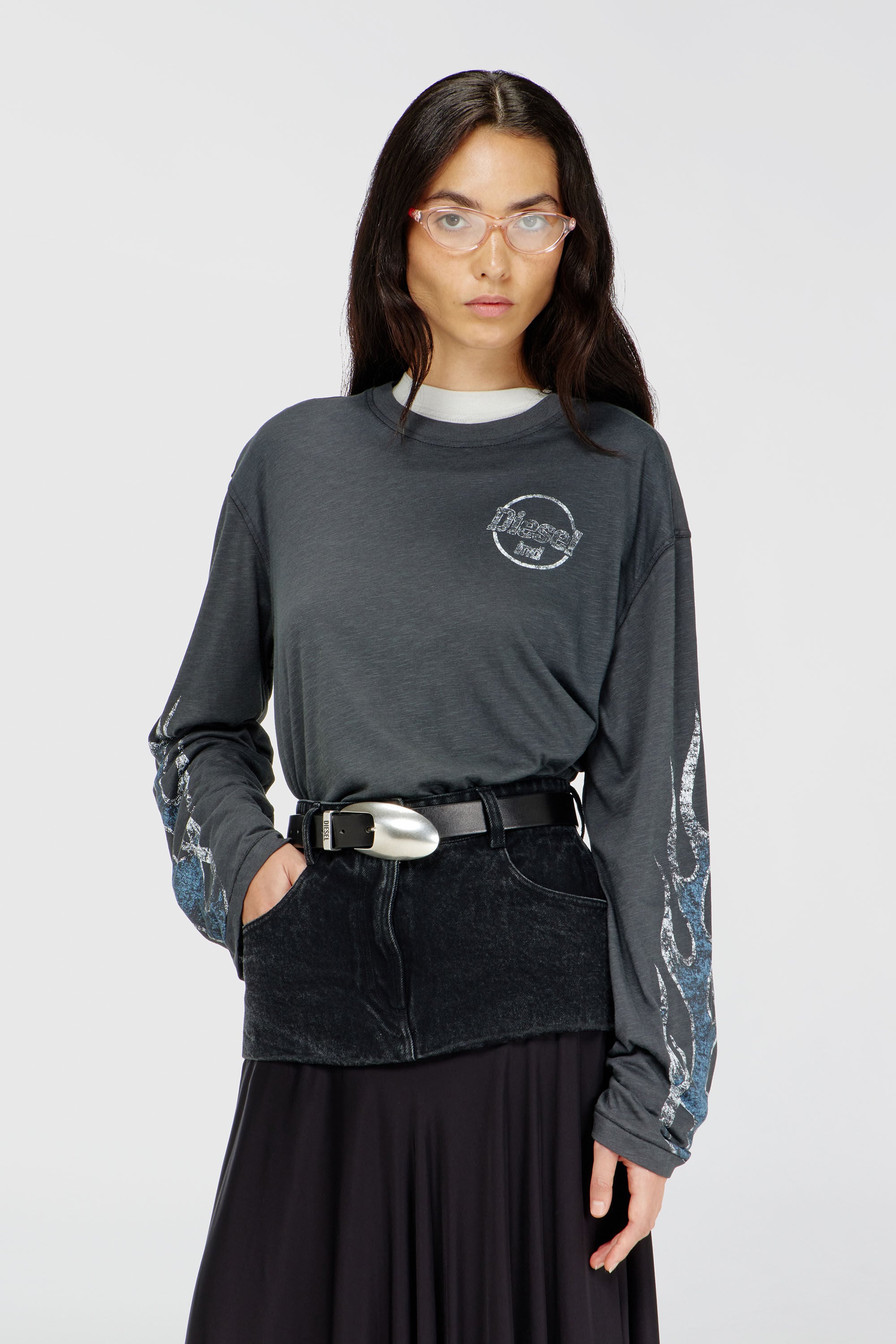 Diesel - T-HILARY-LS-B3, Female's 長袖Tシャツ in ダークグレー - 3
