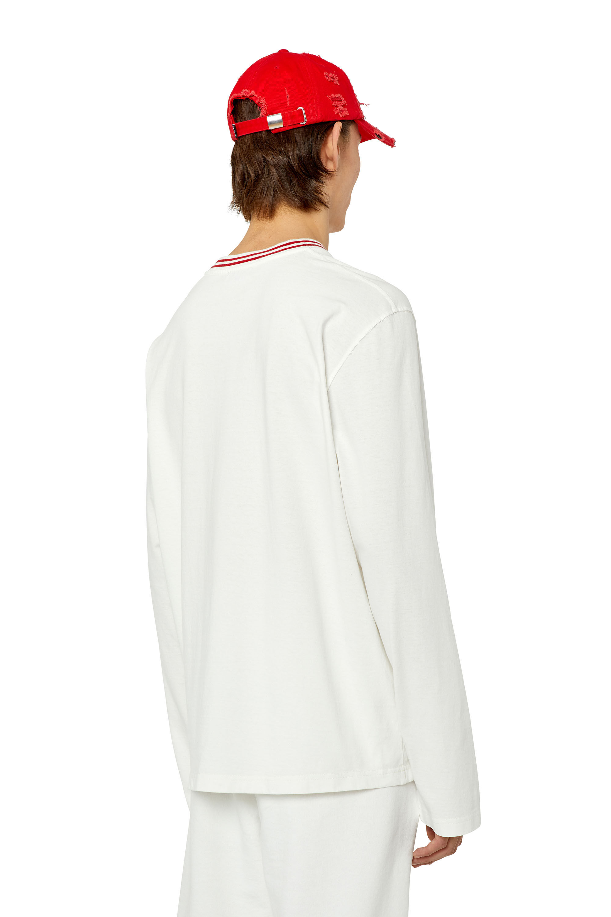 Diesel - T-CRAW, Male's Tシャツ 長袖 クラウン ロゴ ルーズフィット in ホワイト - 5