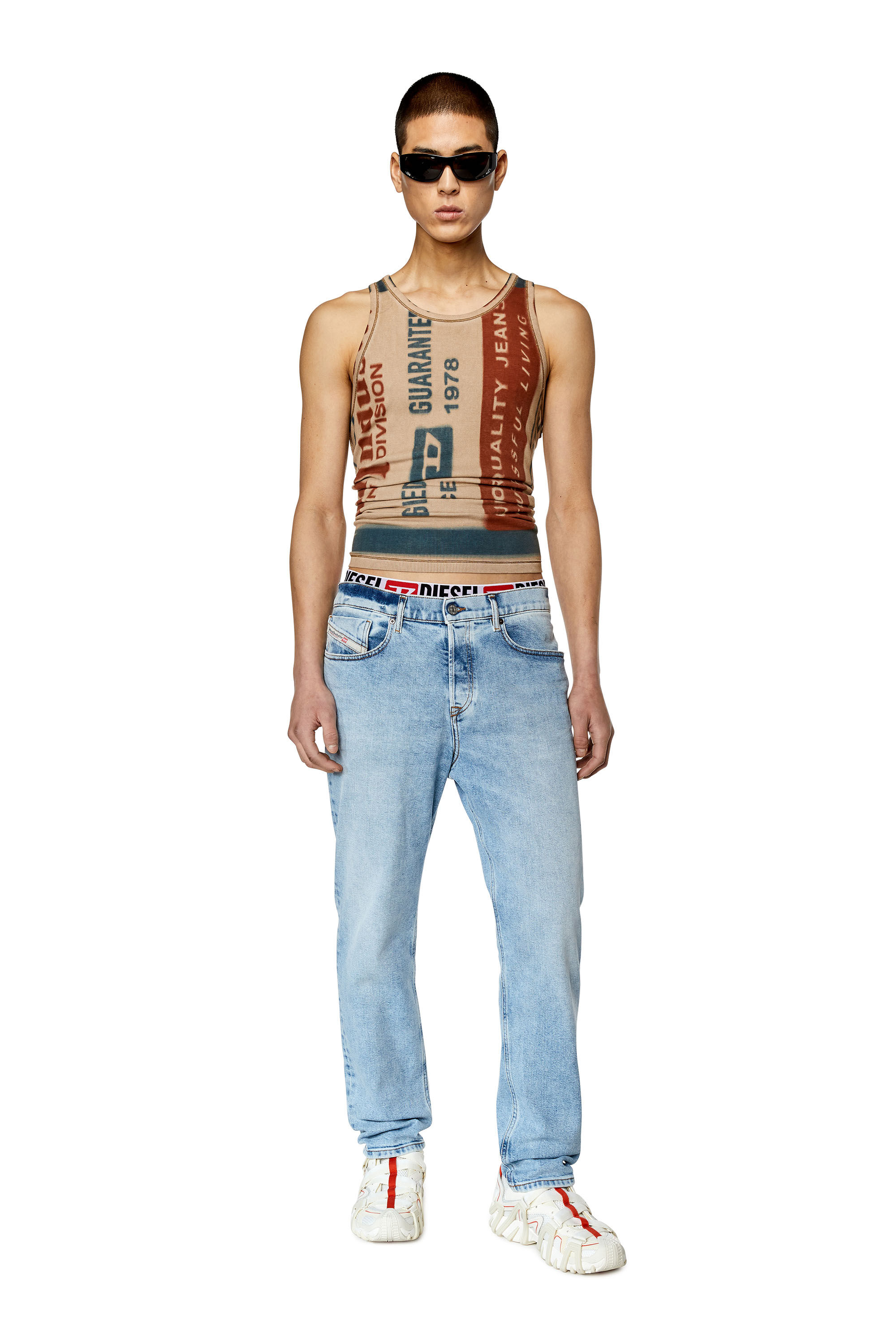Diesel - Tapered Jeans 2005 D-Fining 09E81, Male's 23SS デニムパンツ テーパード in ライトブルー - 1