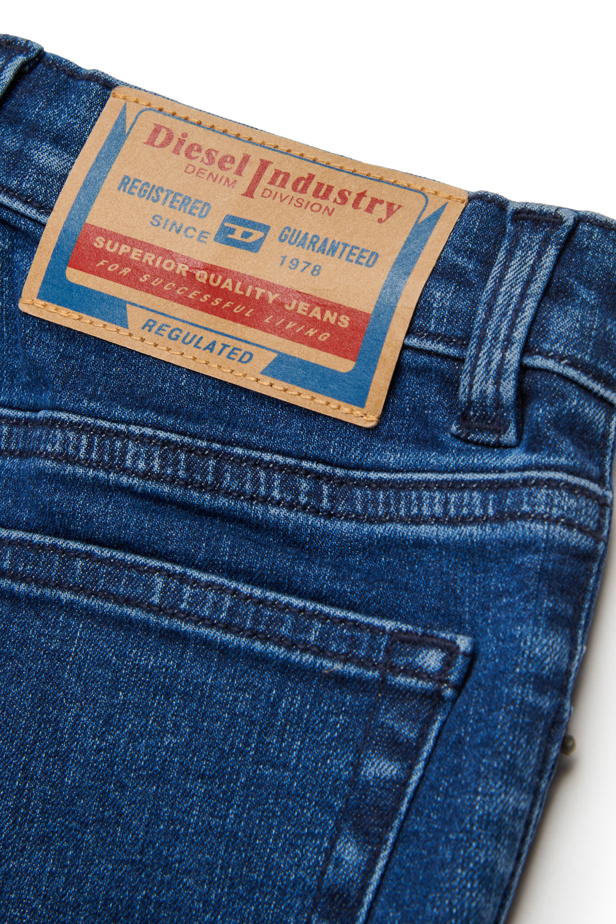 Diesel - PBOYSHORT-S, Female's デニムショートパンツ in ダークブルー - 4