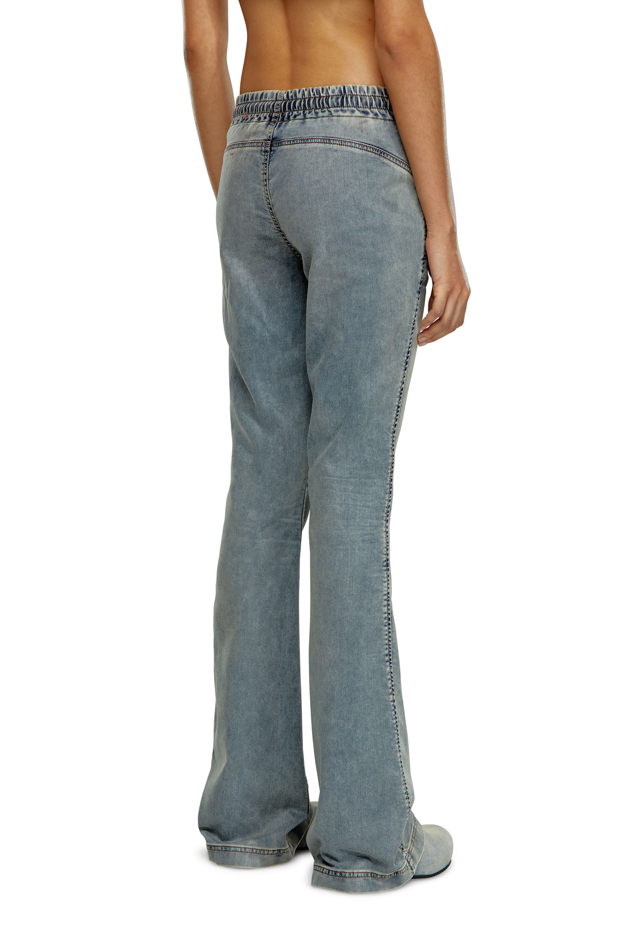 Diesel - Female's Bootcut 2069 D-Ebbey Joggjeans® 068JW, ミディアムブルー - 5