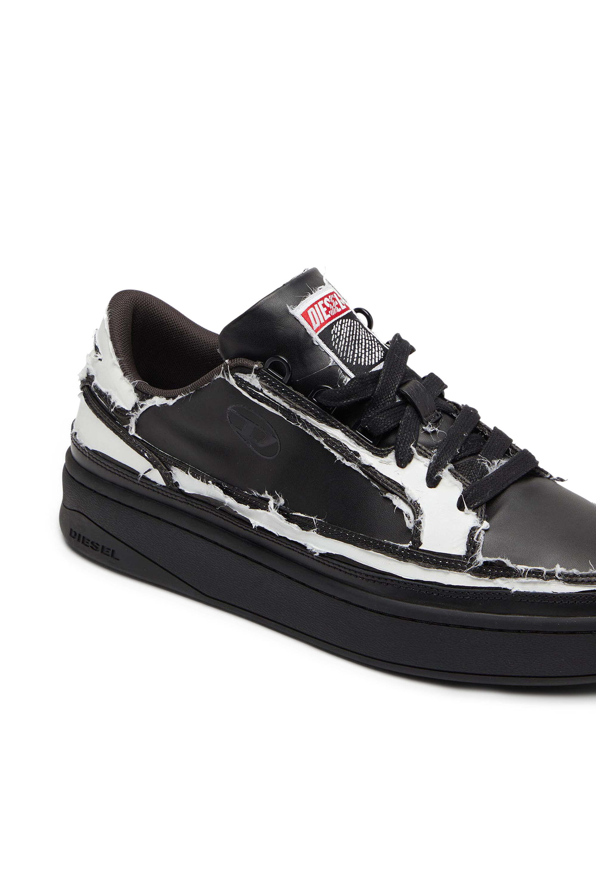 Diesel - S-SINNA LOW TK, Male's カウレザー ローカットスニーカー - S-Sinna Low Tk in ブラック - 7