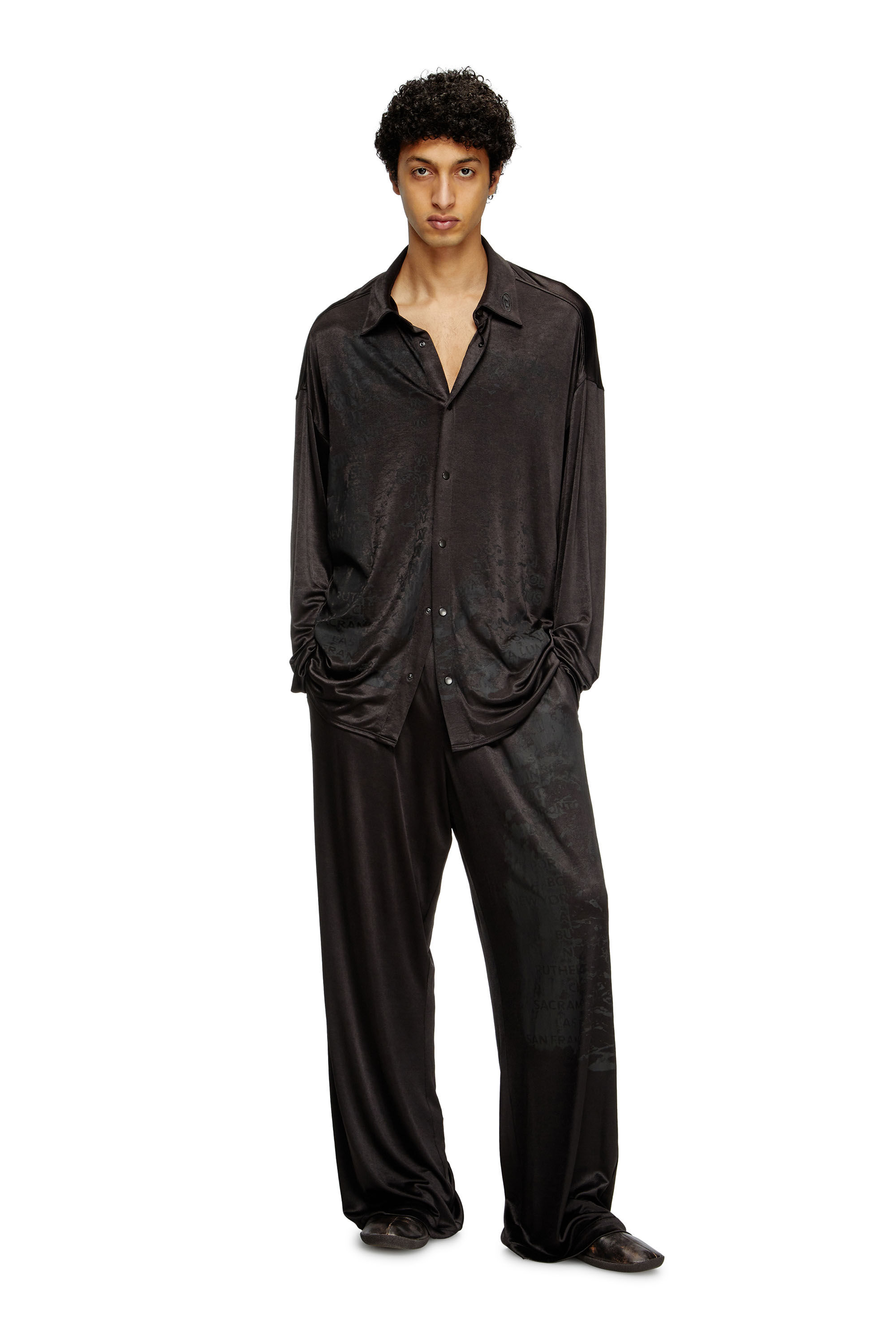 S-FREDRIC-PLAIN Shirt in sleek acetate jersey｜ブラック｜メンズ