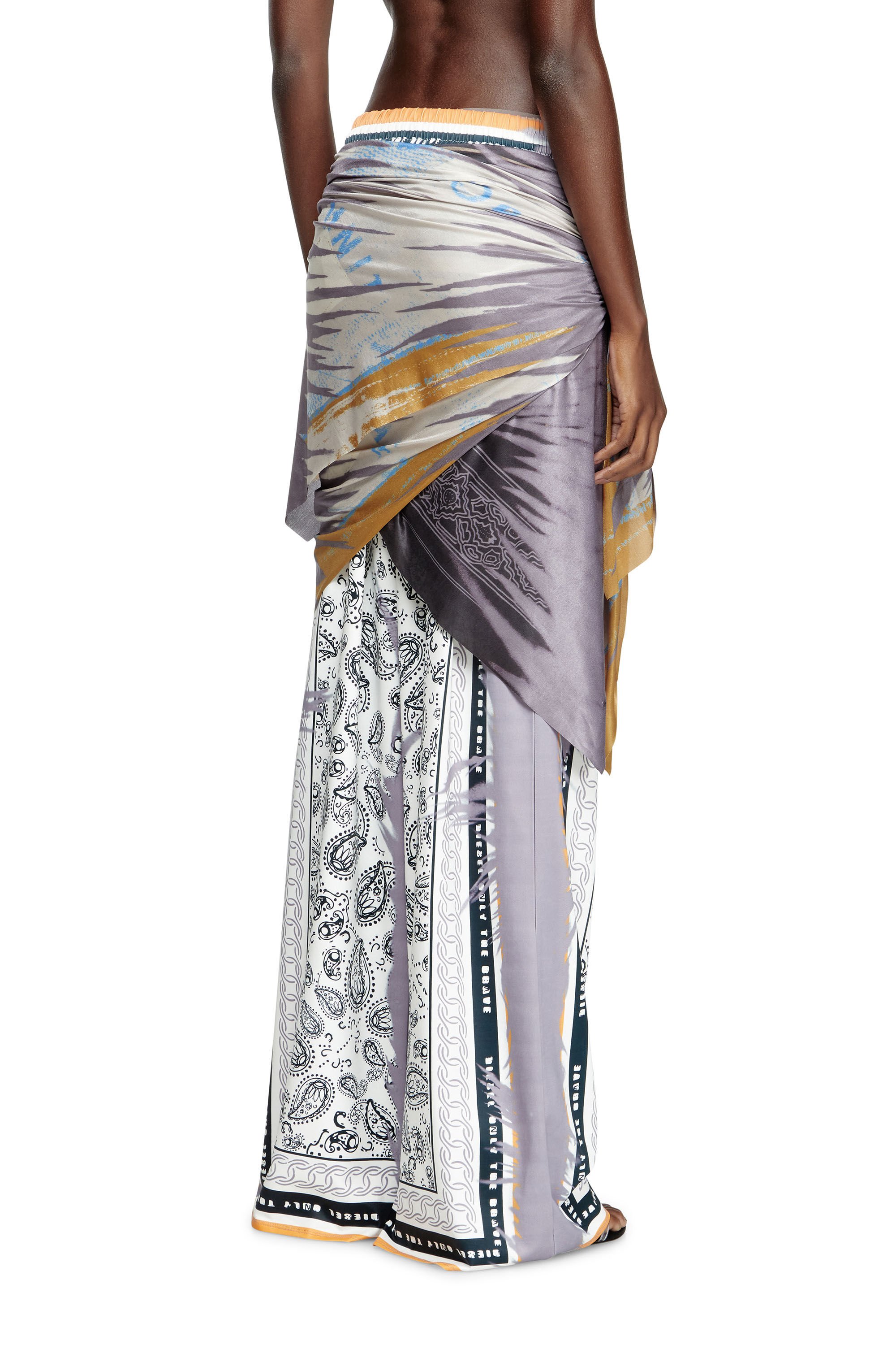 P-FRIZZA Hybrid pants with bandana overlay｜マルチカラー