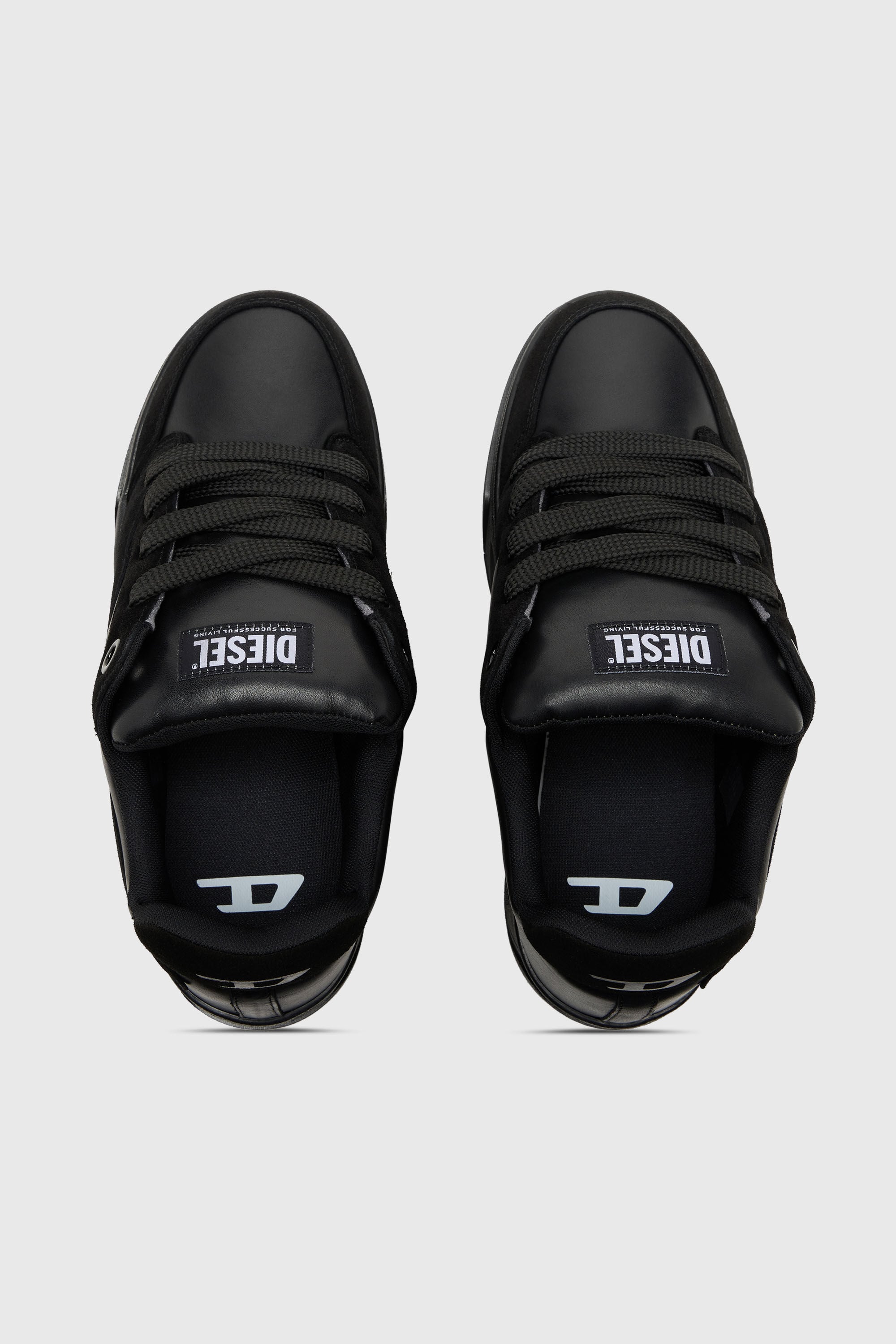 Diesel - S-D-OLLIE LOW, Male's ローカットスニーカー in ブラック - 5