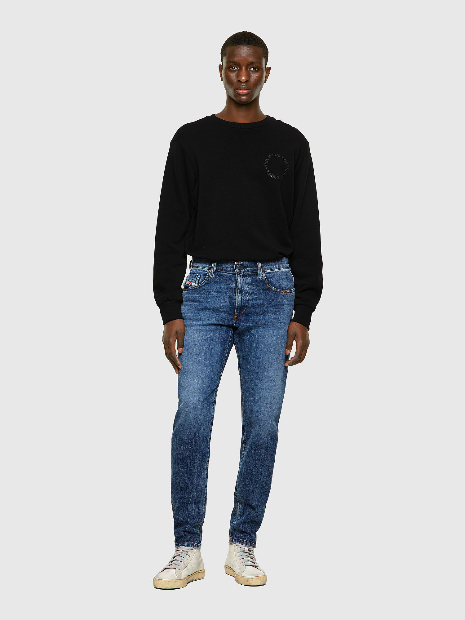 Diesel - 2019 D-Strukt 009VY Slim Jeans, 01 - Image 1