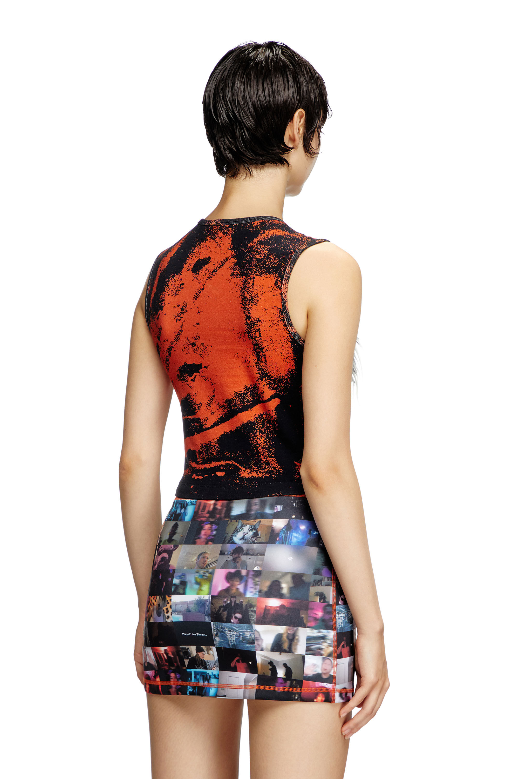 Diesel - T-GRAFITE, Female's Cropped tank top with fuzzy logo in ブラック - 4