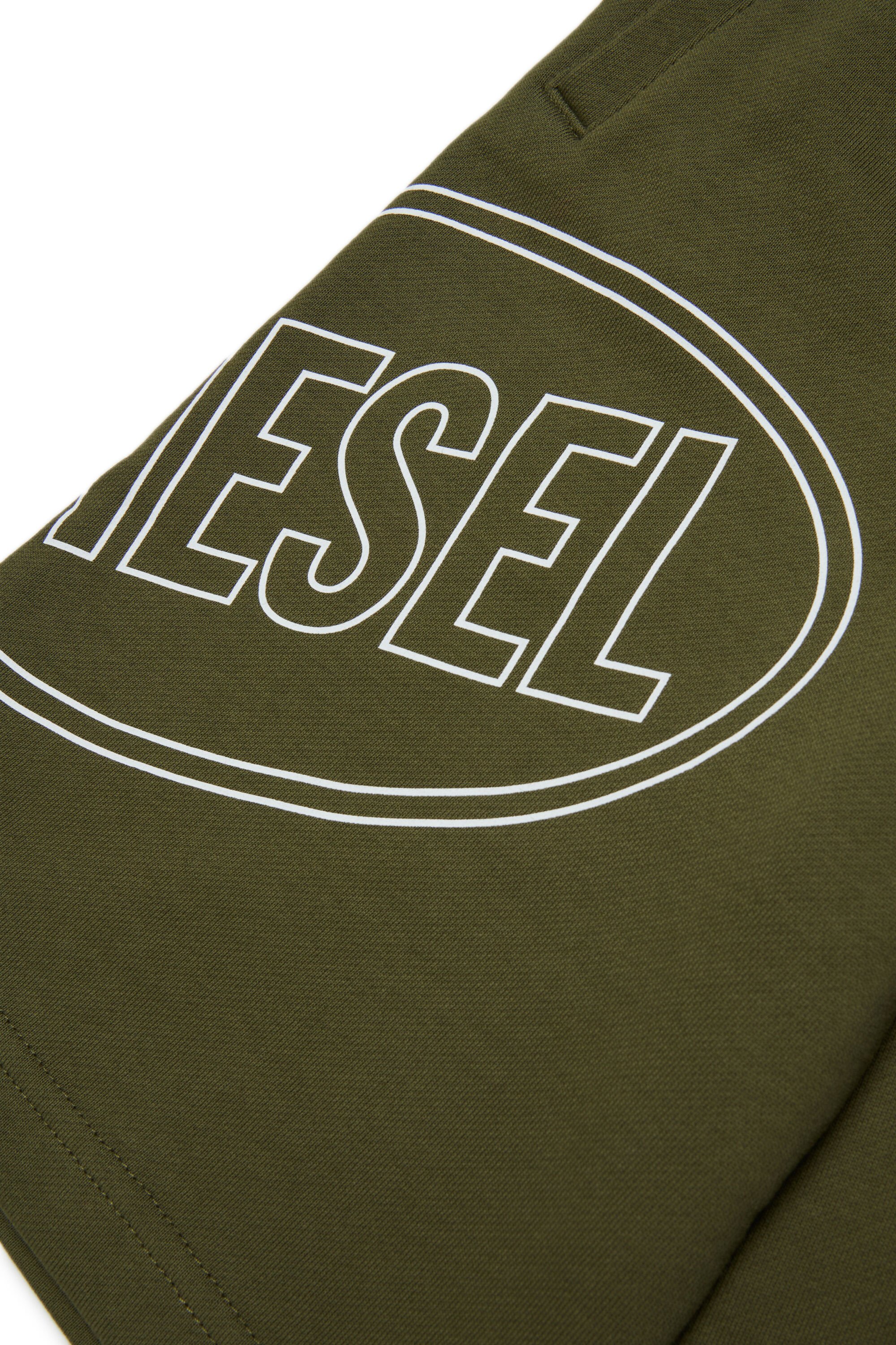 Diesel - PCIRCLE SHORT, Male's ショートパンツ in ミリタリーグリーン - 4