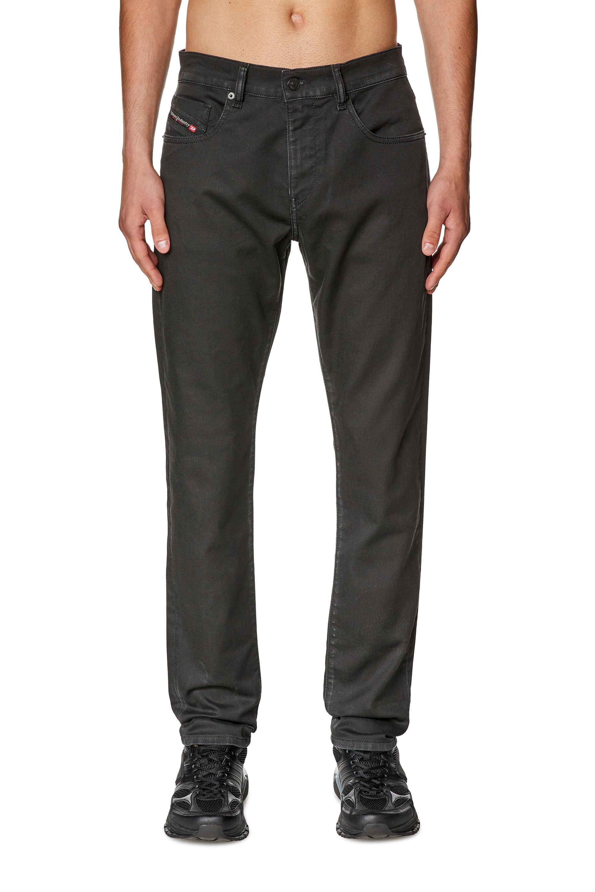 Diesel - Male's Slim 2060 D-Strukt Joggjeans® E912H, ブラック/ダークグレー - 3