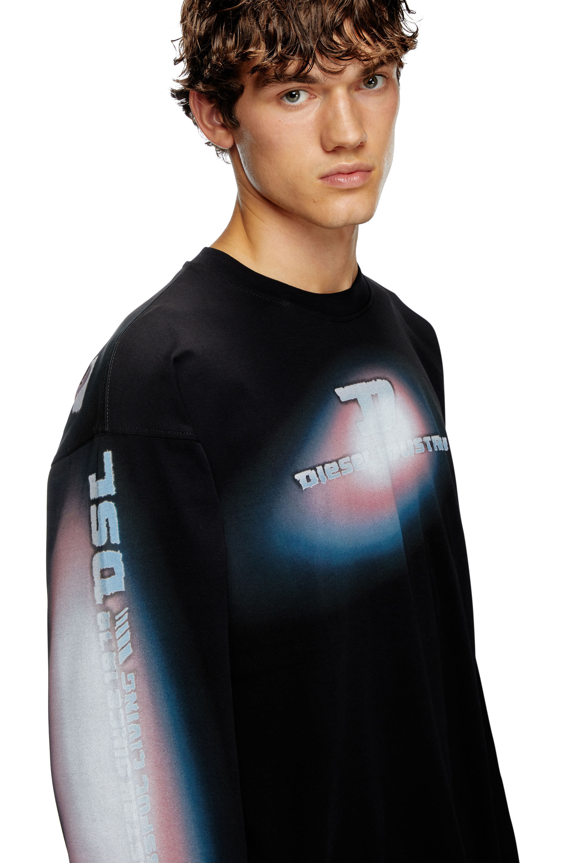 Diesel - T-ARCHIE-LS, Male's Long-sleeve T-shirt with spotlight print in ブラック - 4