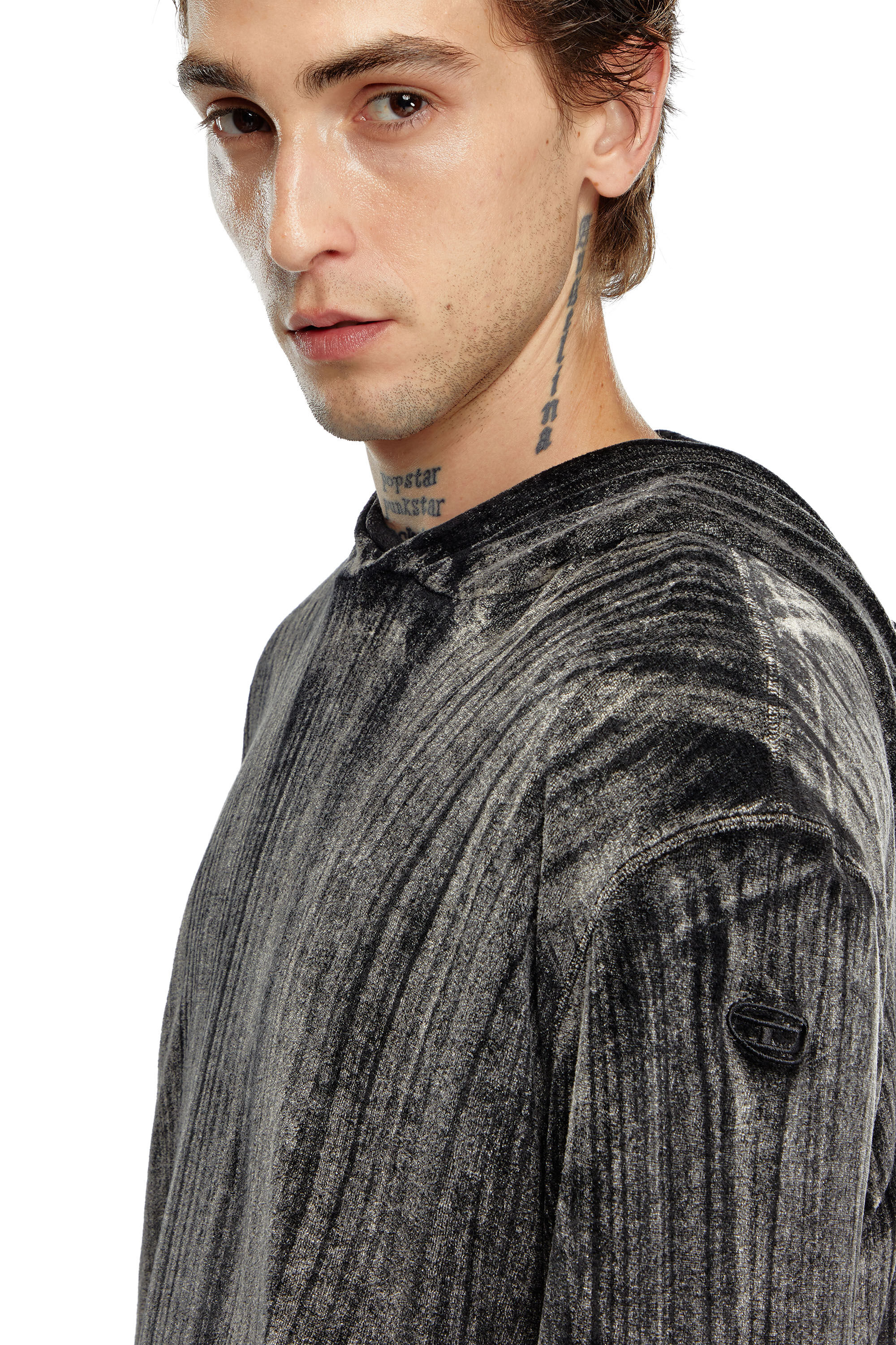 T-VELJUST-LS-HOOD Hooded long-sleeve T-shirt in chenille｜ブラック｜メンズ｜DIESEL