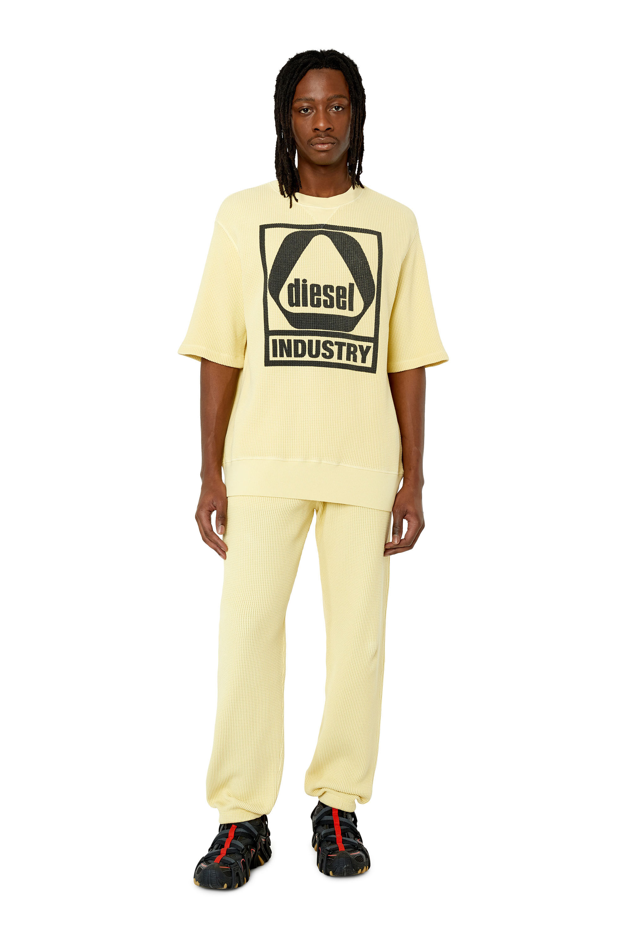 Diesel - S-COOLWAF, Male's スウェット 半袖  ルーズフィット in Yellow - 1
