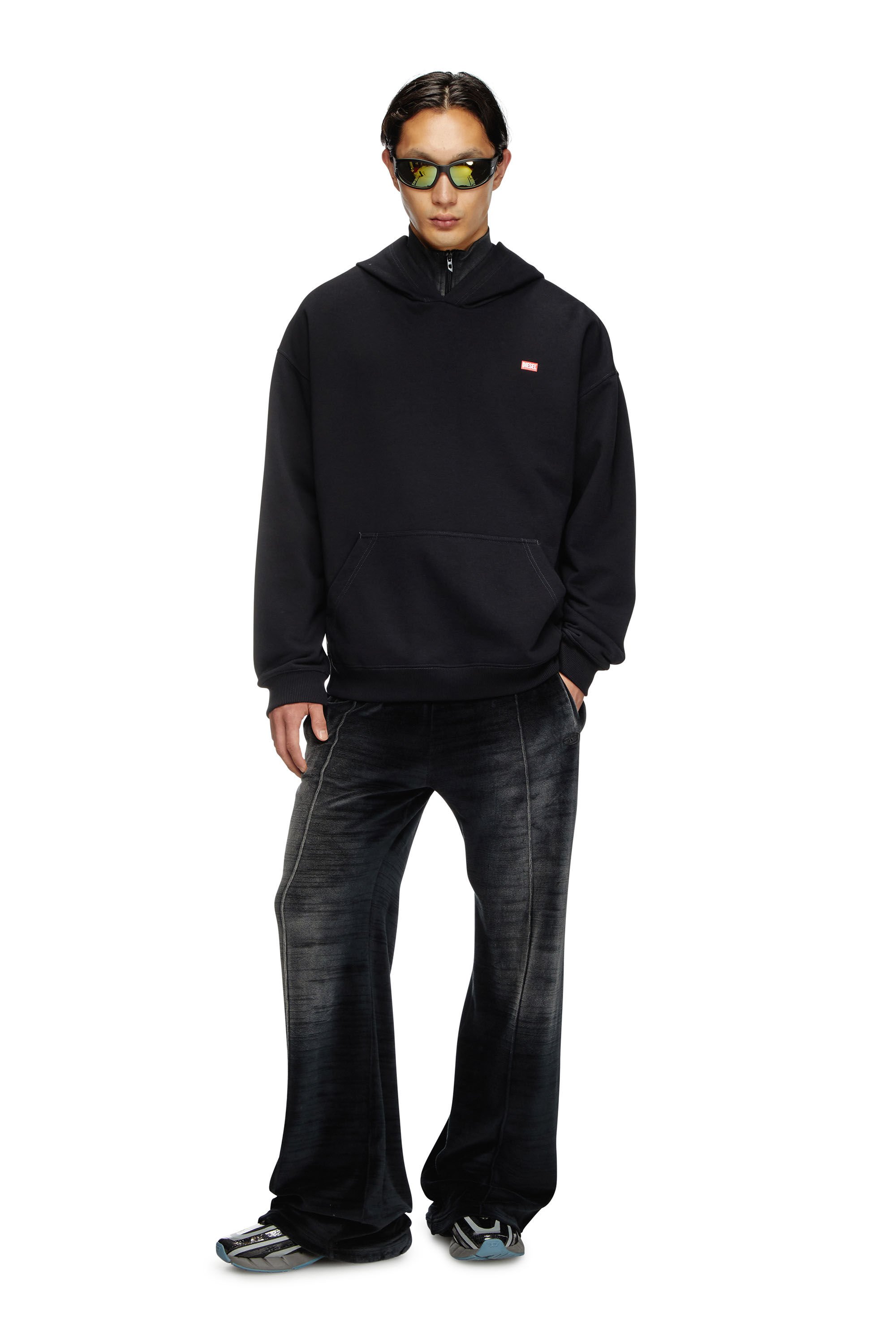 Diesel - S-BOXT-HOOD-R11, Male's Hoodie with runway set print in ブラック - 1