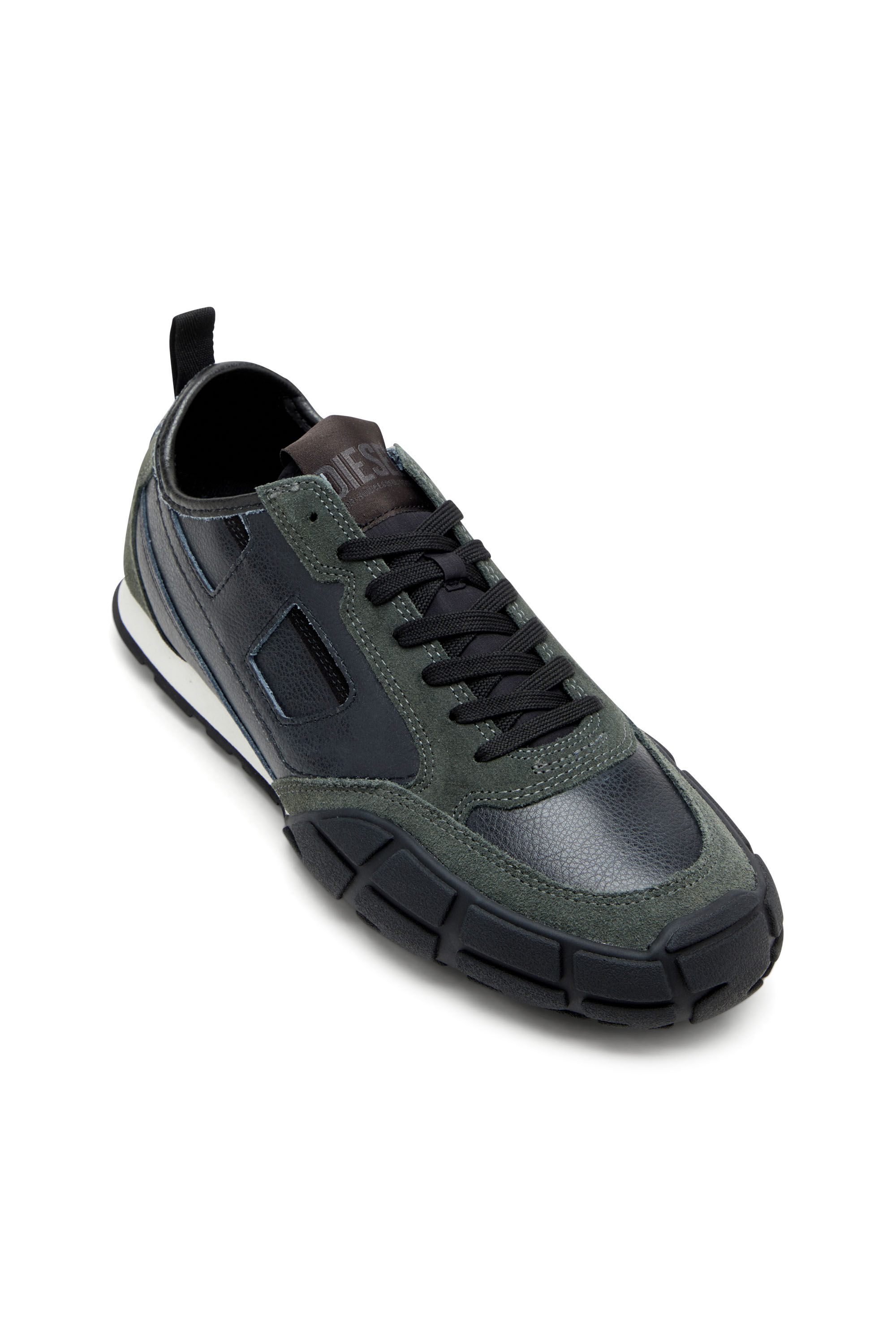 Diesel - S-PAGODHA LOW, Male's S-Pagodha-Sneakers in leather and suede in null - 7
