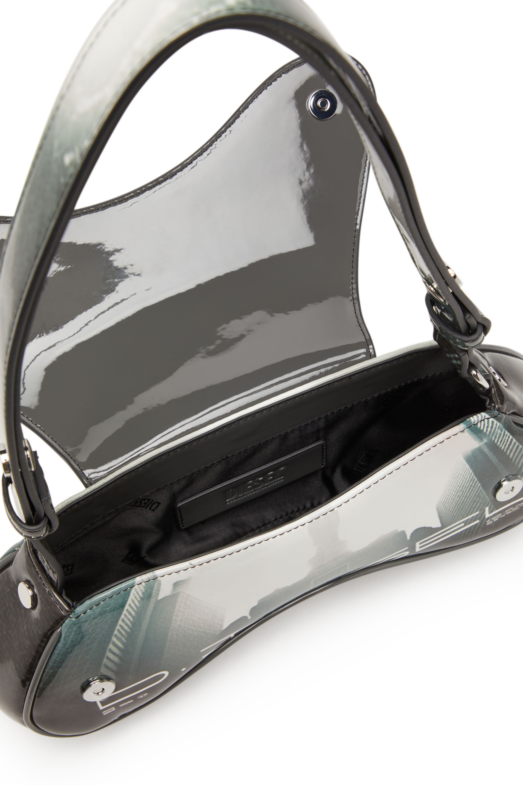 PLAY CROSSBODY Play-Shoulder bag in printed glossy PU｜グレー 