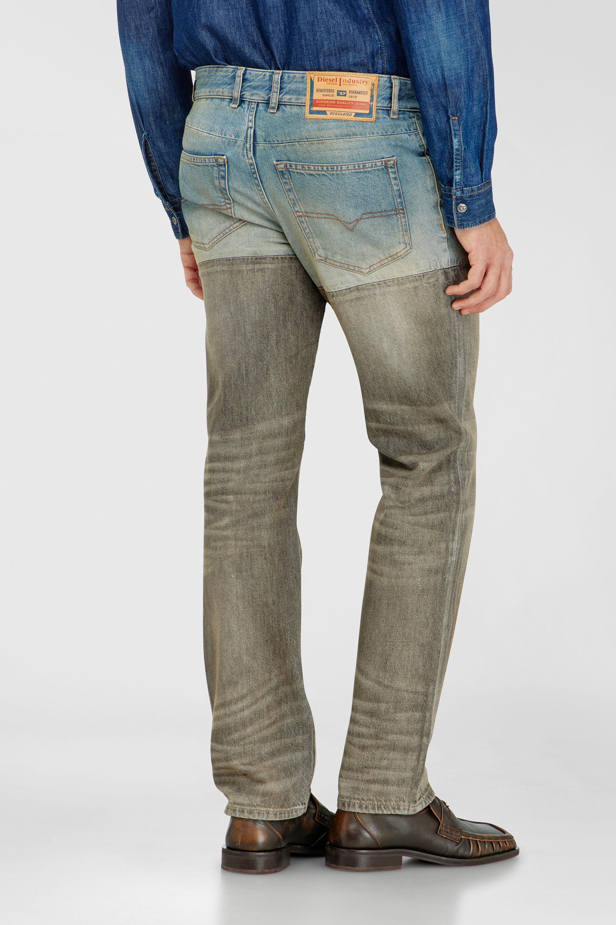 Diesel - Male's Slim Jeans 1993 D-Vyl 0ADDX, null - 4