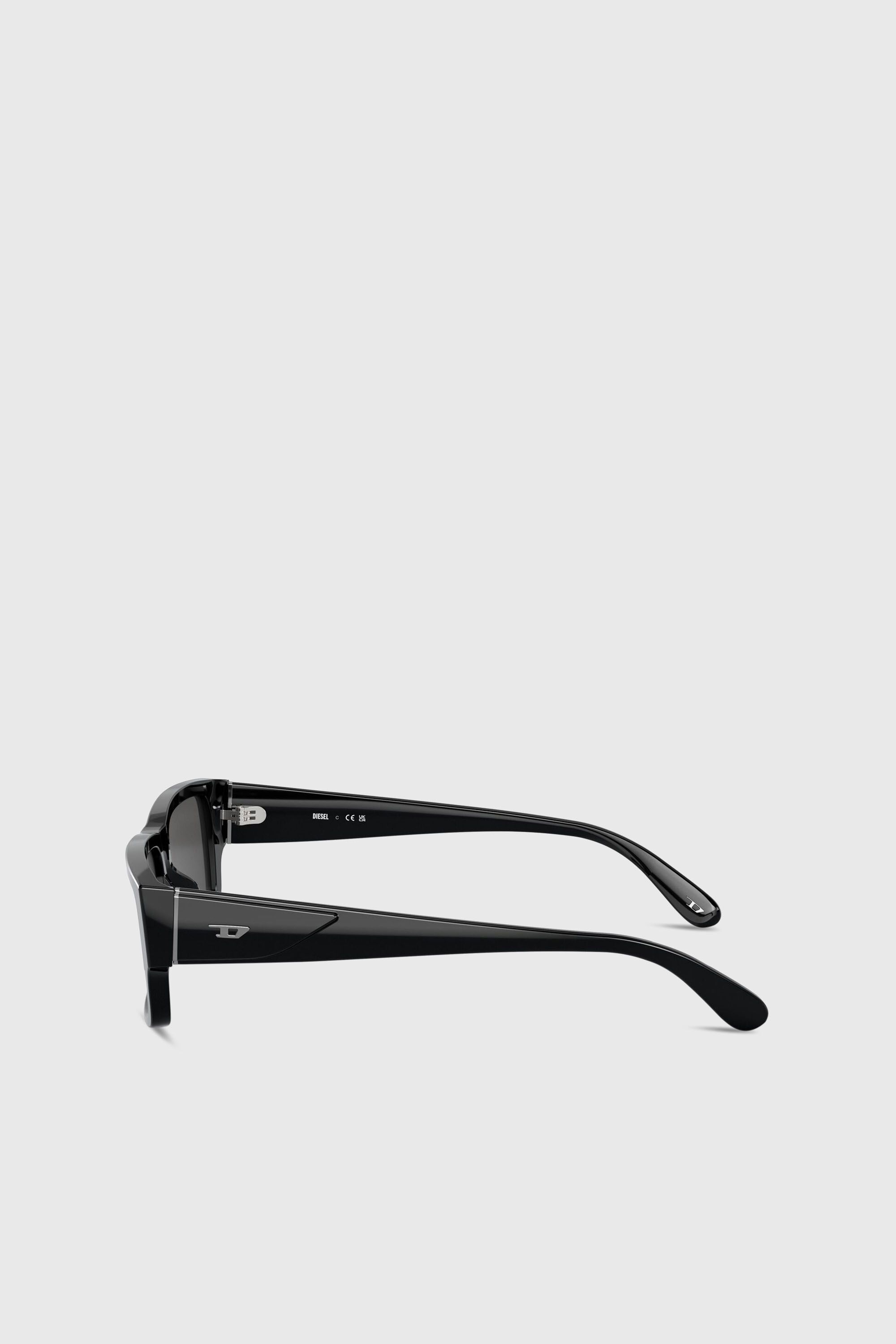 0DL2003 SIZE 57 Rectangle sunglasses｜グレー｜メンズ｜DIESEL