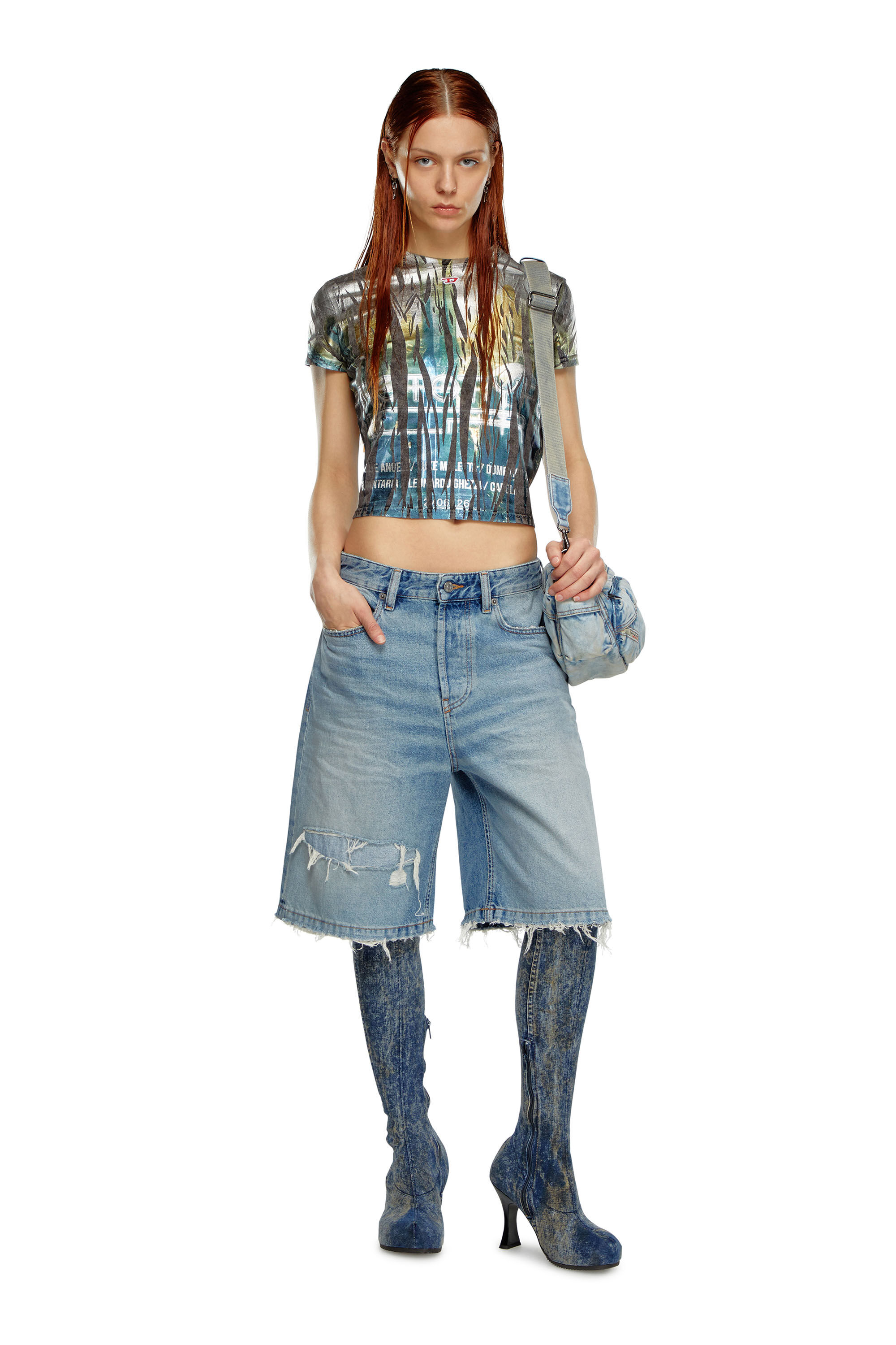 Diesel - DE-SIRE-SHORT, Female's Shorts in ripped and repaired denim in ライトブルー - 1
