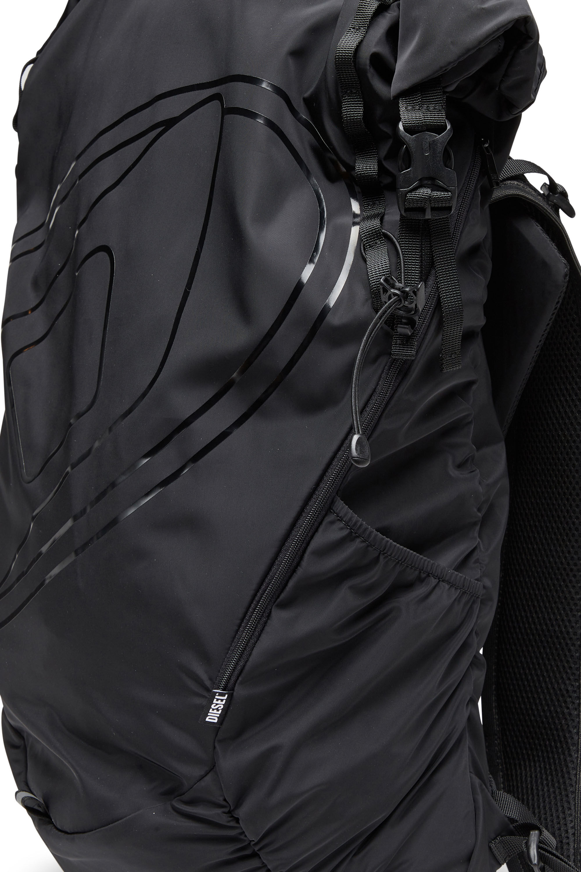 DRAPE BACKPACK ナイロンバックパック｜ブラック｜メンズ｜DIESEL