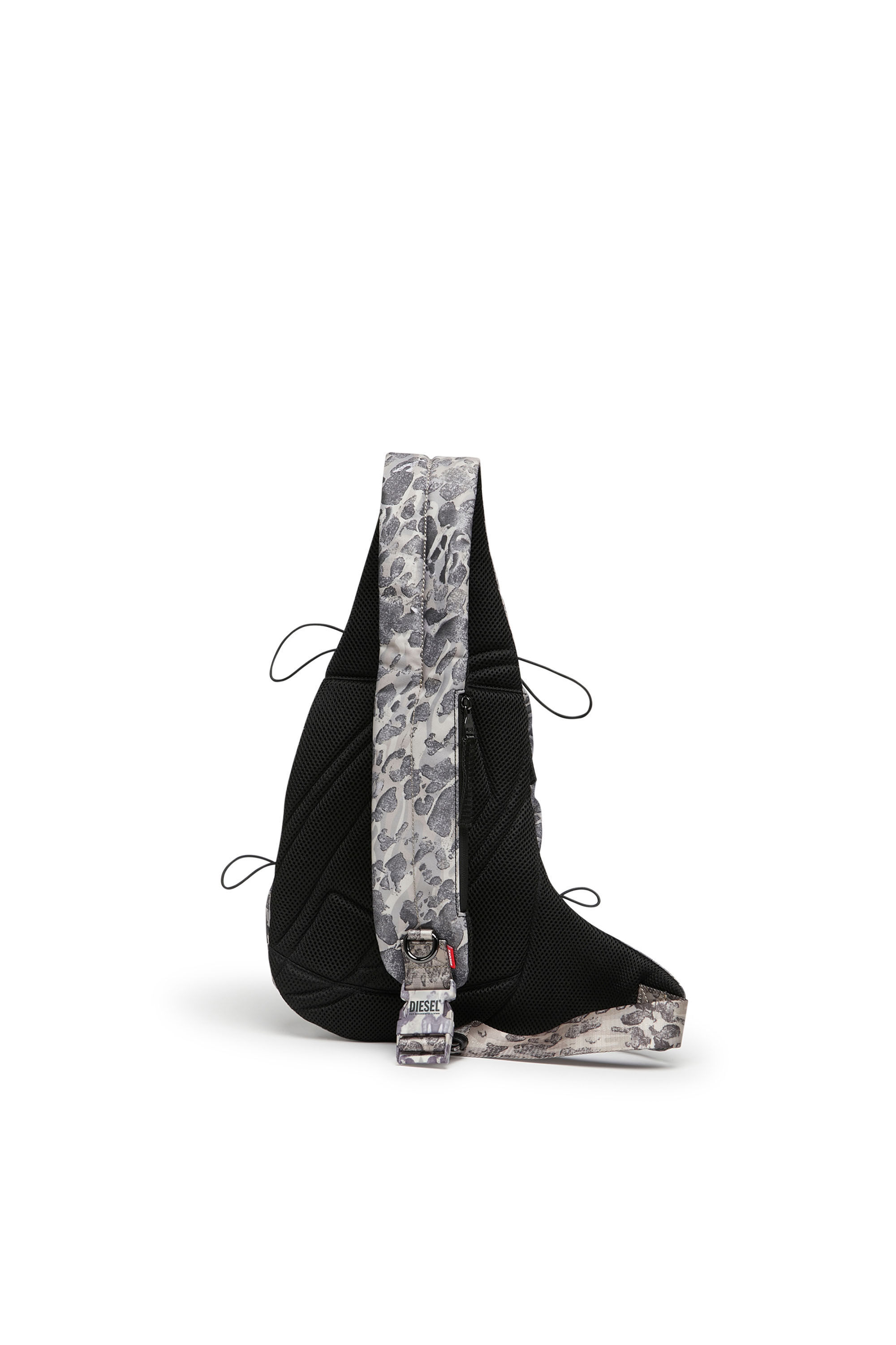 【ディーゼル】ZIP-D ジップ付きスリングバッグ X ZIP-D SLING BAG X Zip-D-Sling backpack in check-jacquard