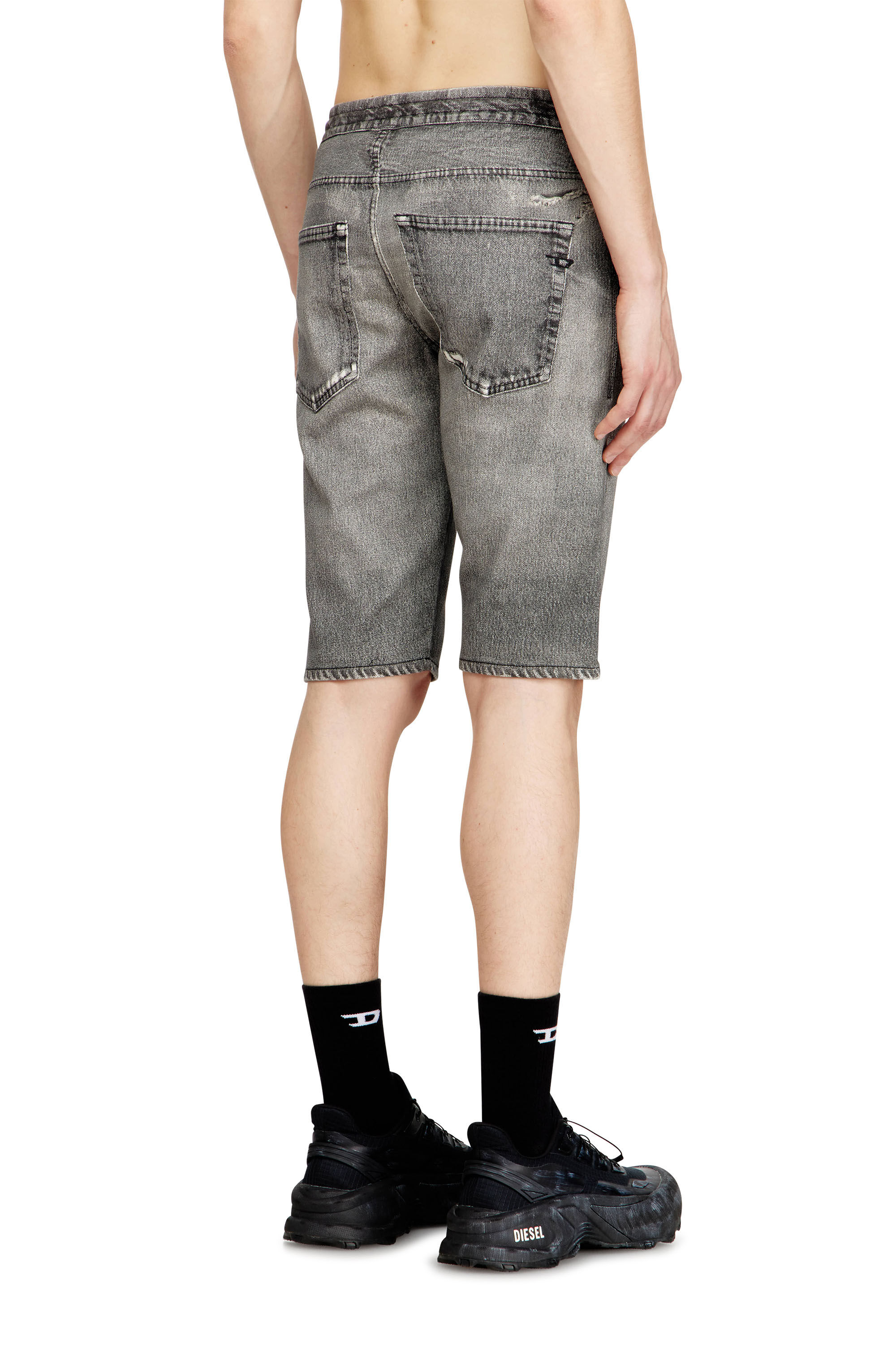 Diesel - 2033 D-KROOLEY-SHORT JOGG, Male's ジョグ ショートパンツ in グレー - 4